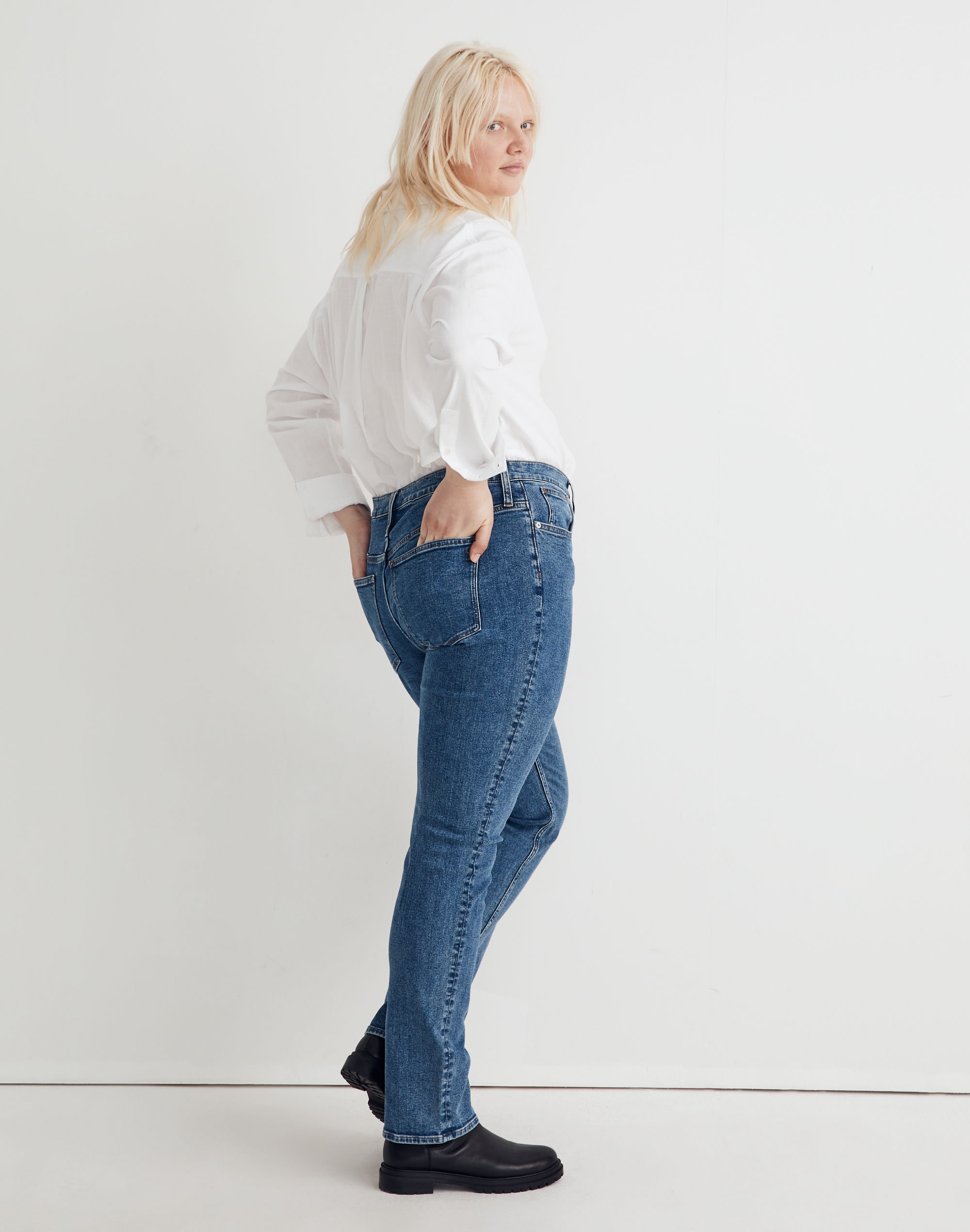 Mid-Rise Stovepipe Jeans in Knowland Wash: Slit-Hem Edition