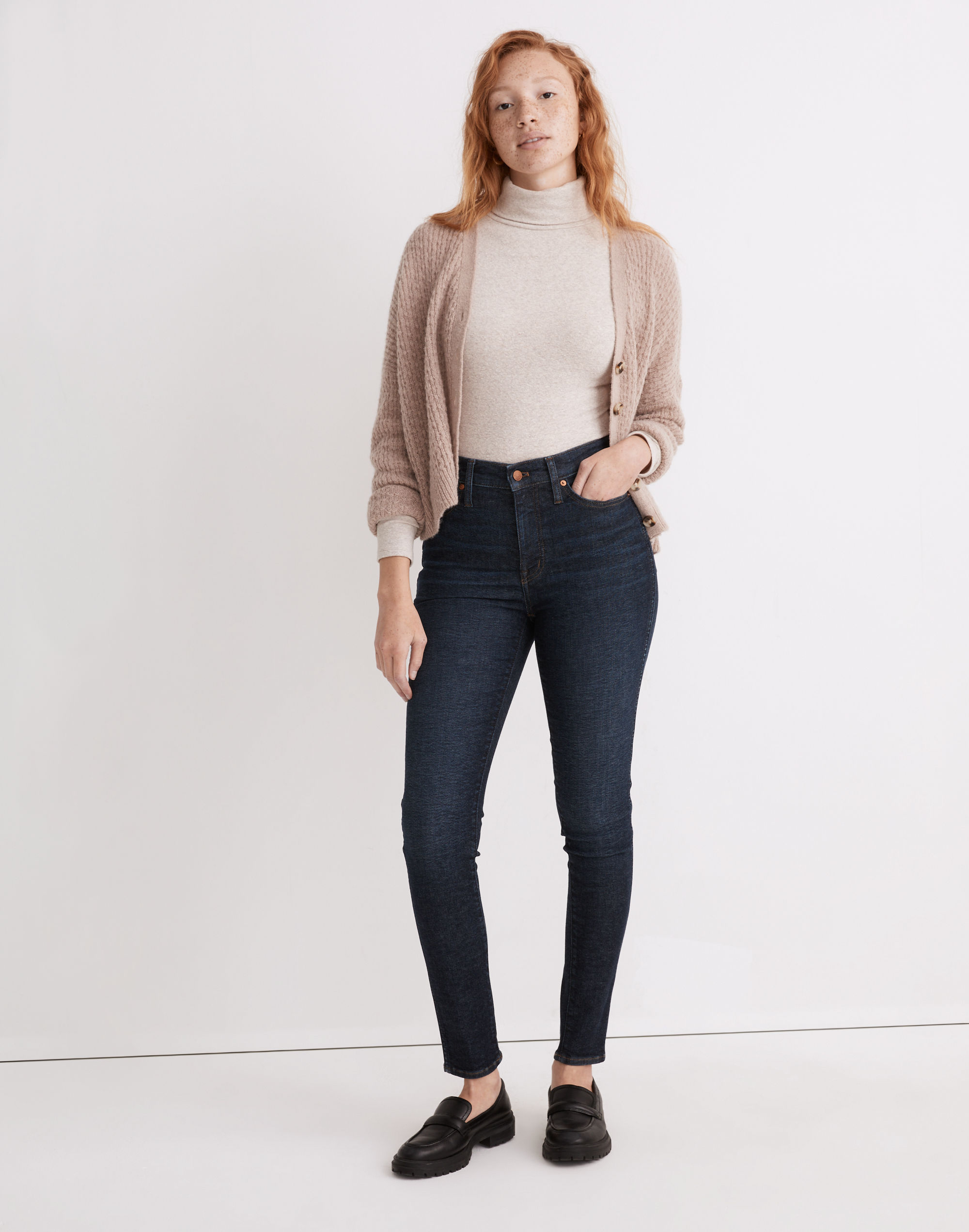 10" High-Rise Skinny Jeans in Dalesford Wash