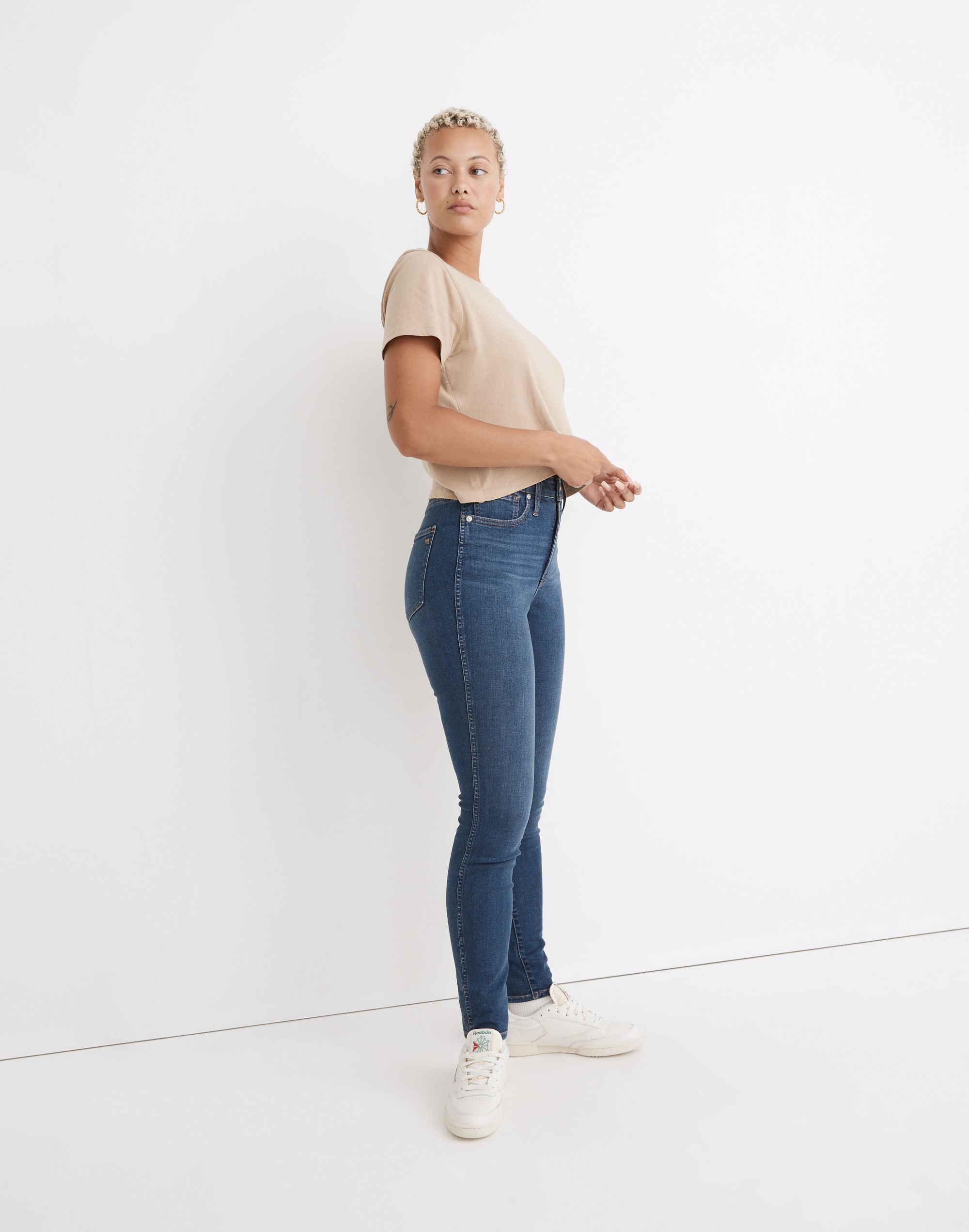 Curvy High-Rise Skinny Jeans in Coronet Wash