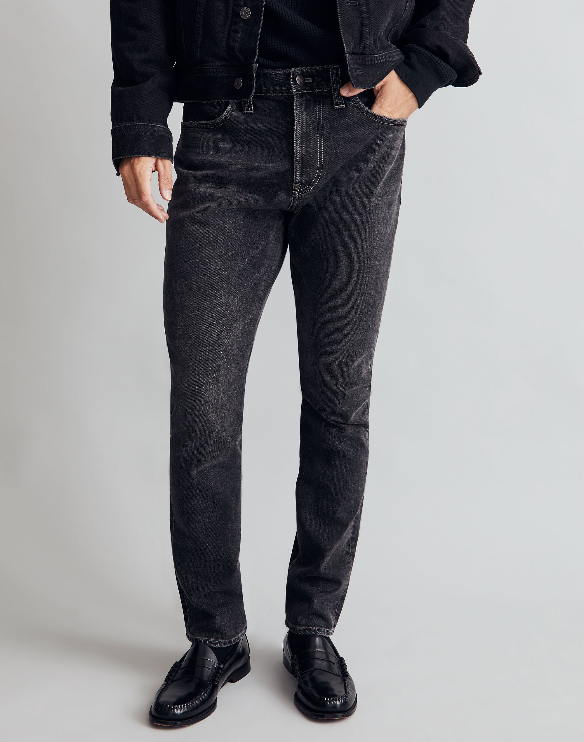 Athletic Slim Jeans in Claybook Wash