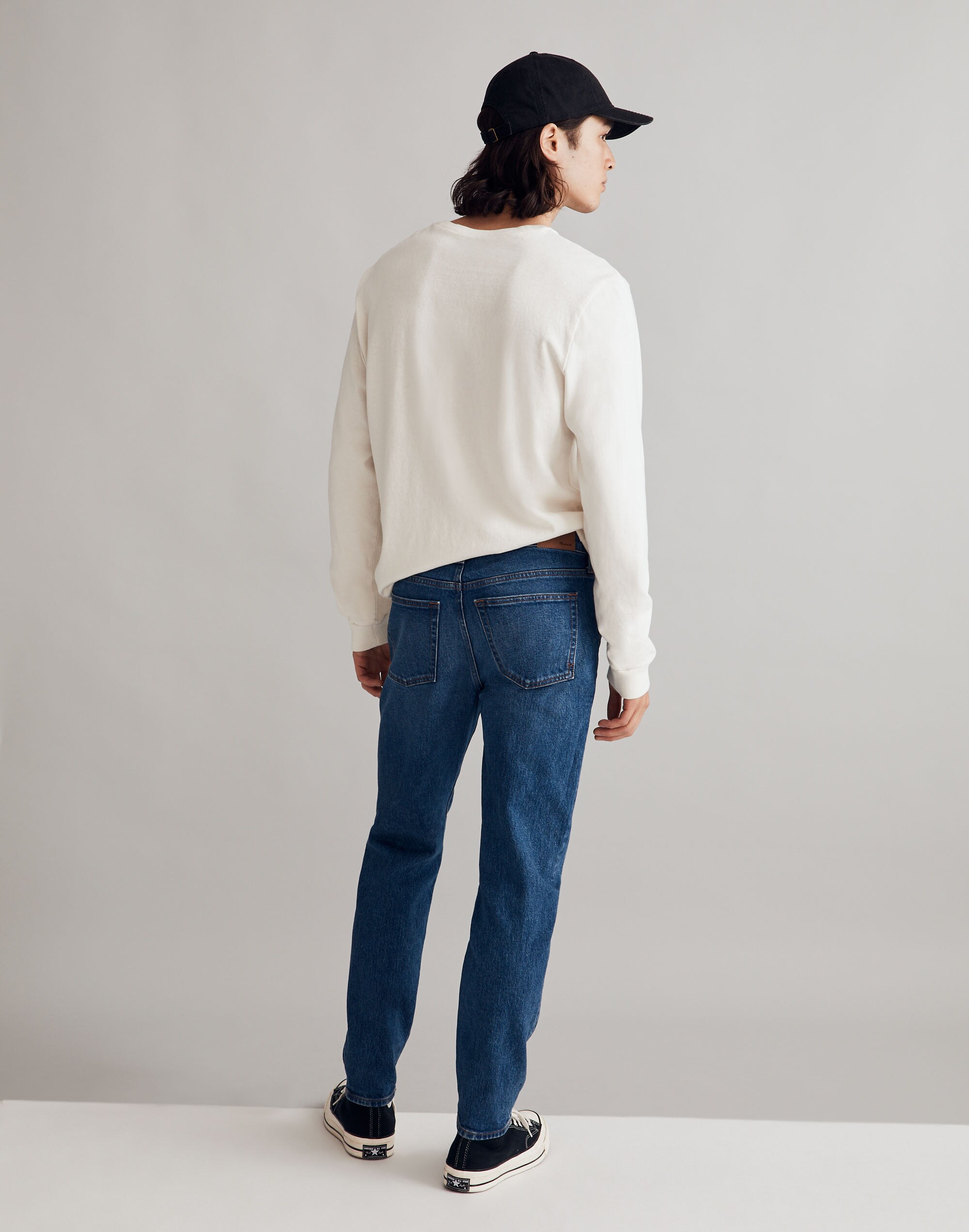 Relaxed Taper Jeans