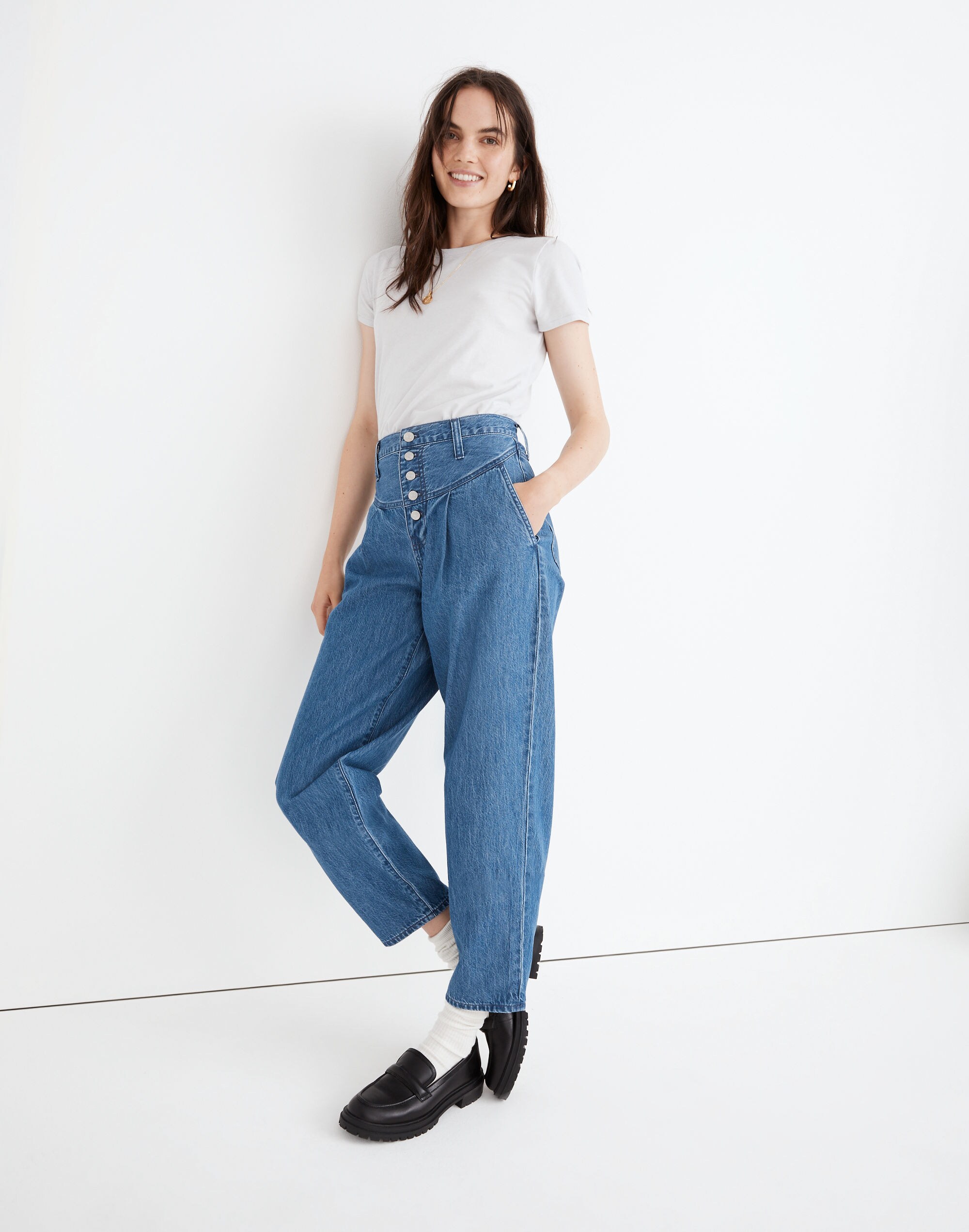 Tapered Yoke Jeans in Steinbeck Wash