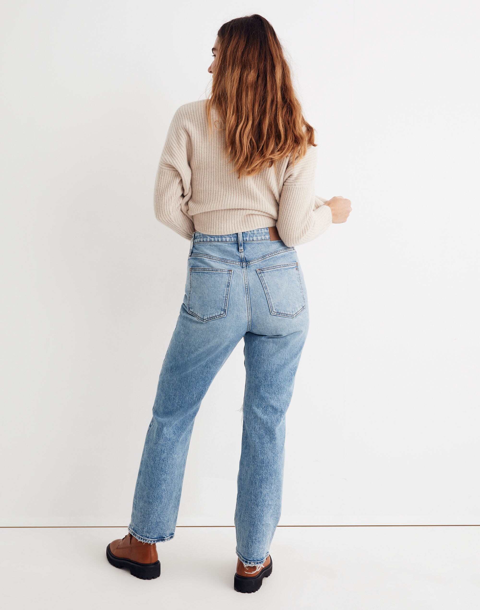 The Curvy Perfect Vintage Straight Jean in Kingsbury Wash: Ripped Knee Edition