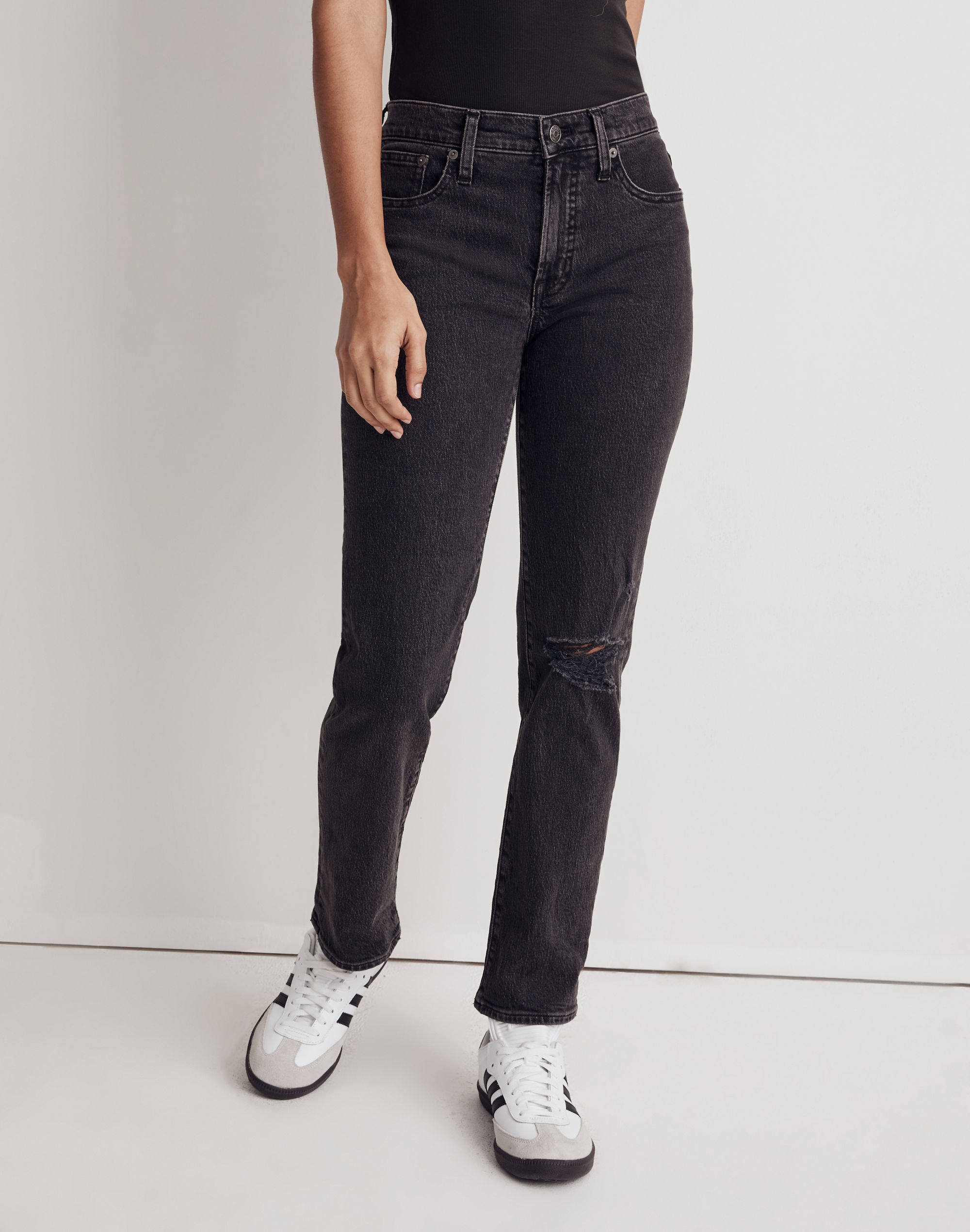 The Mid-Rise Perfect Vintage Straight Jean in Rosella Wash: Ripped Edition