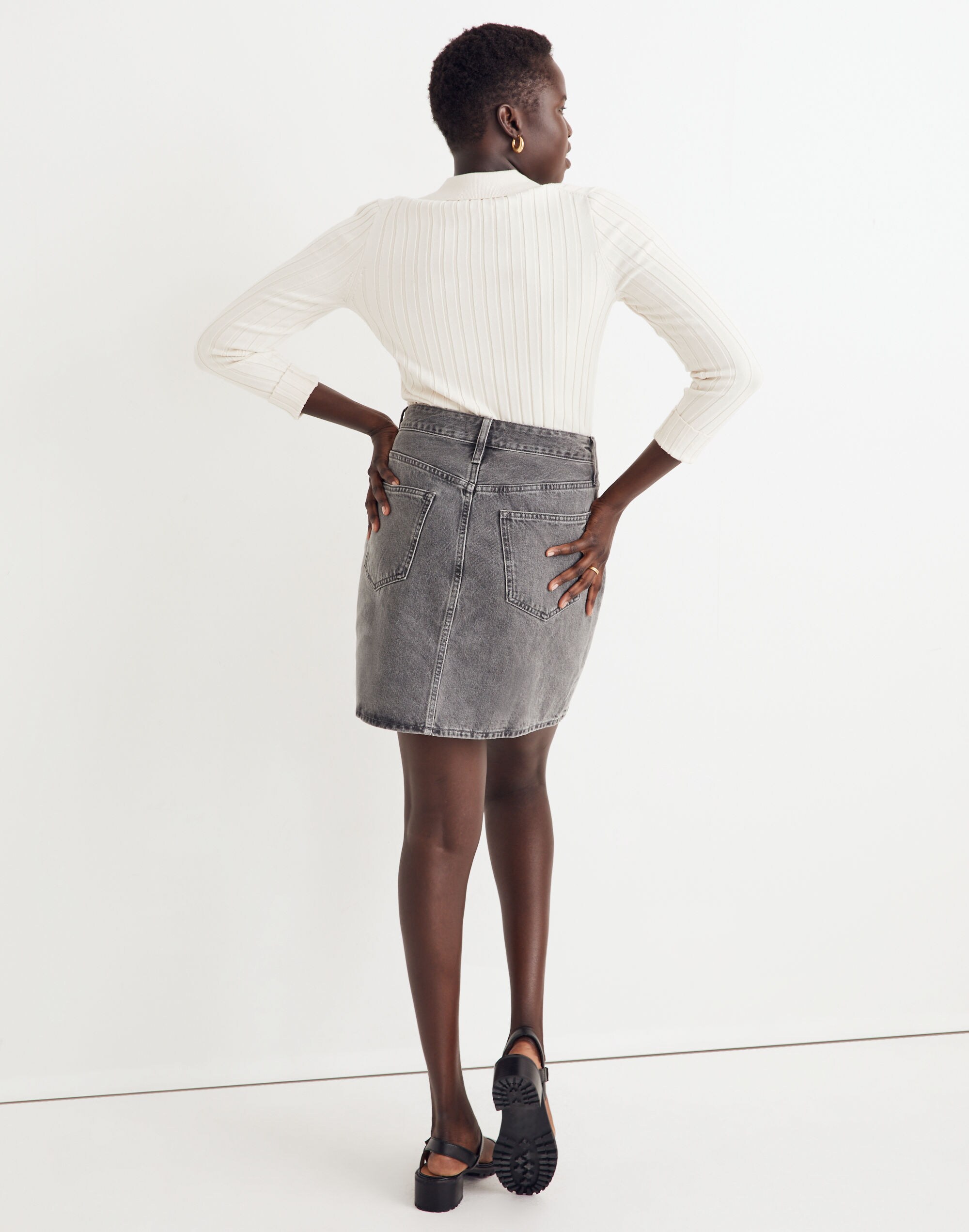 Curvy Denim High-Waist Straight Mini Skirt in Northboro Wash