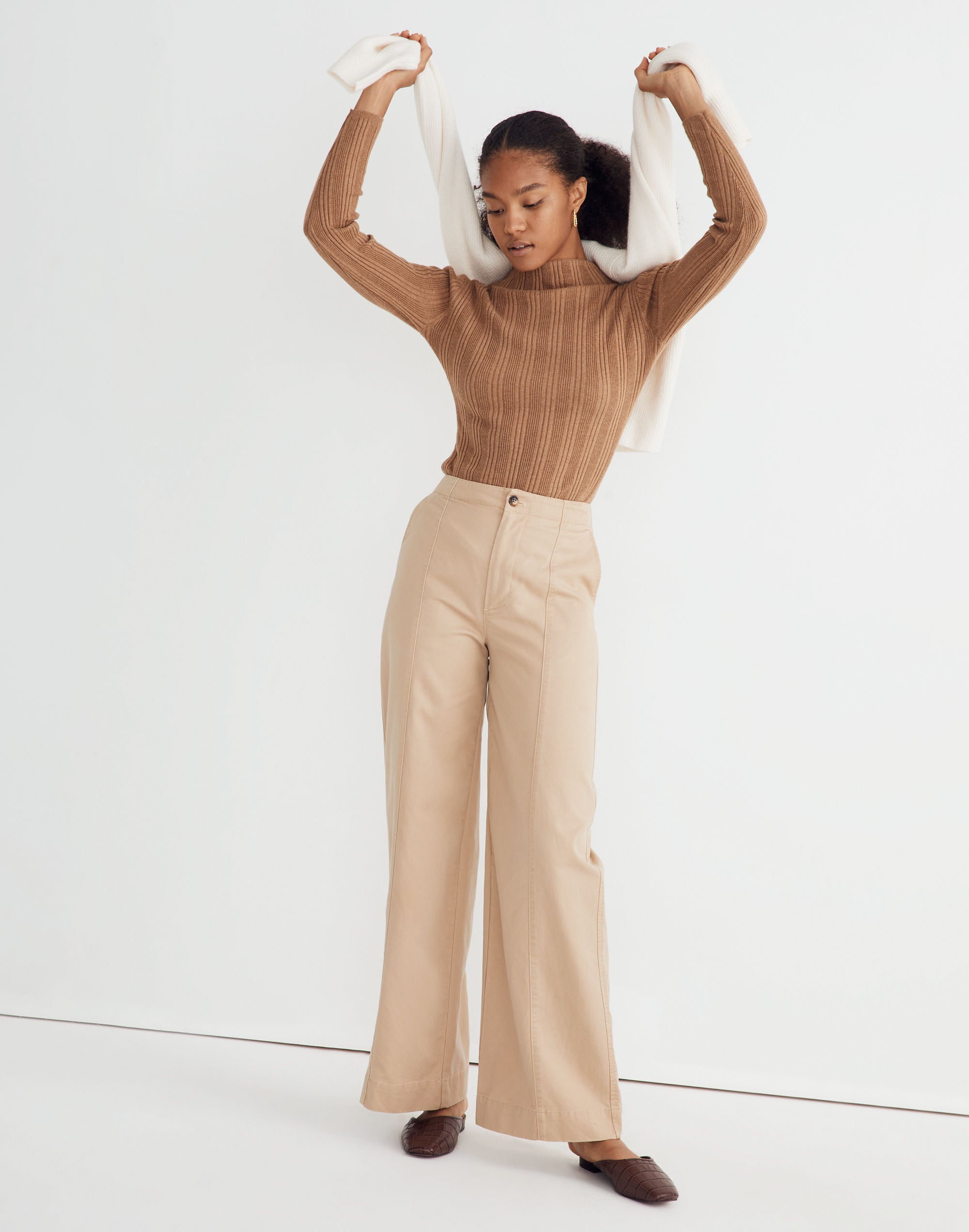 seamed wide-leg pants