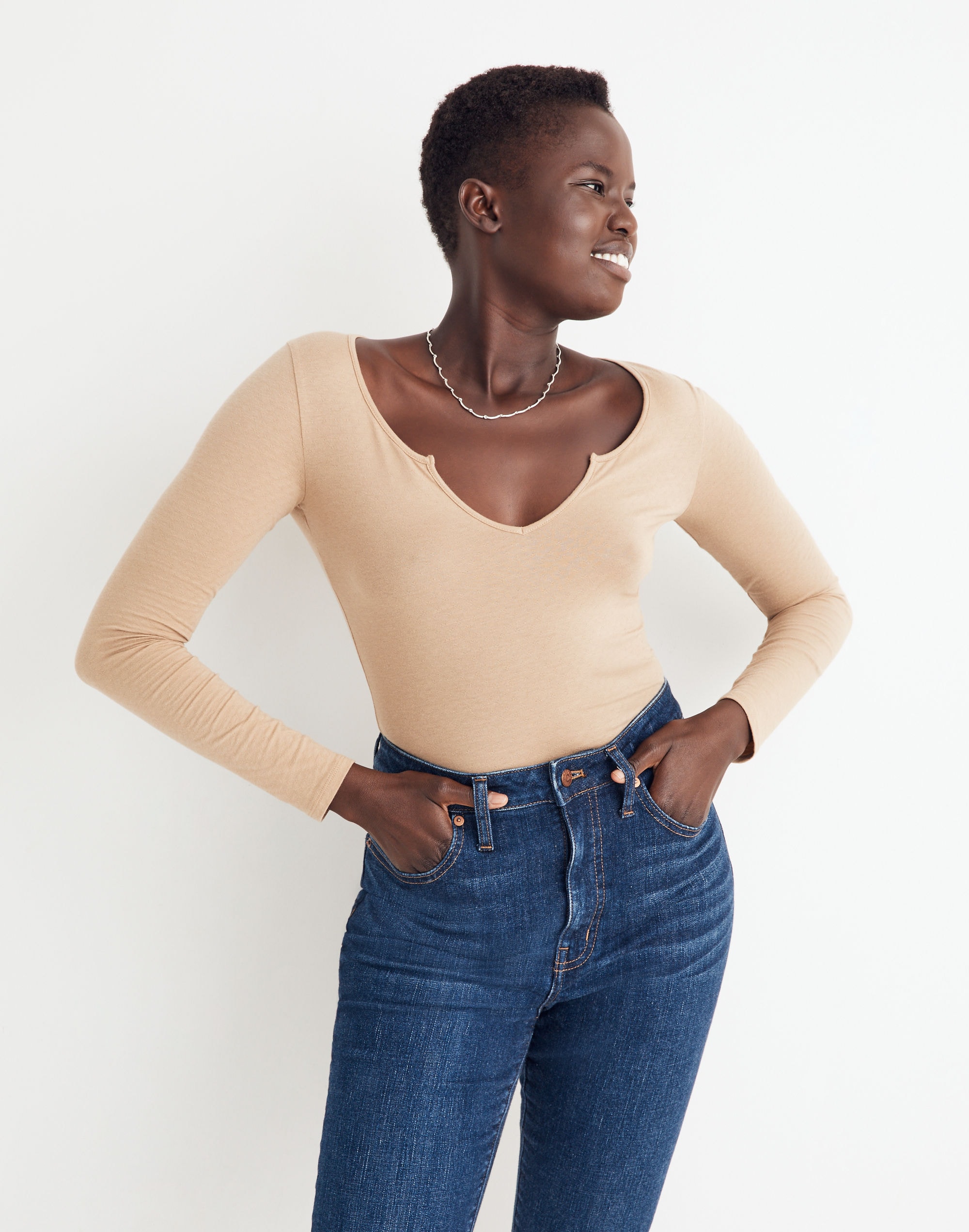 https://www.madewell.com/images/NG562_KH0042_m