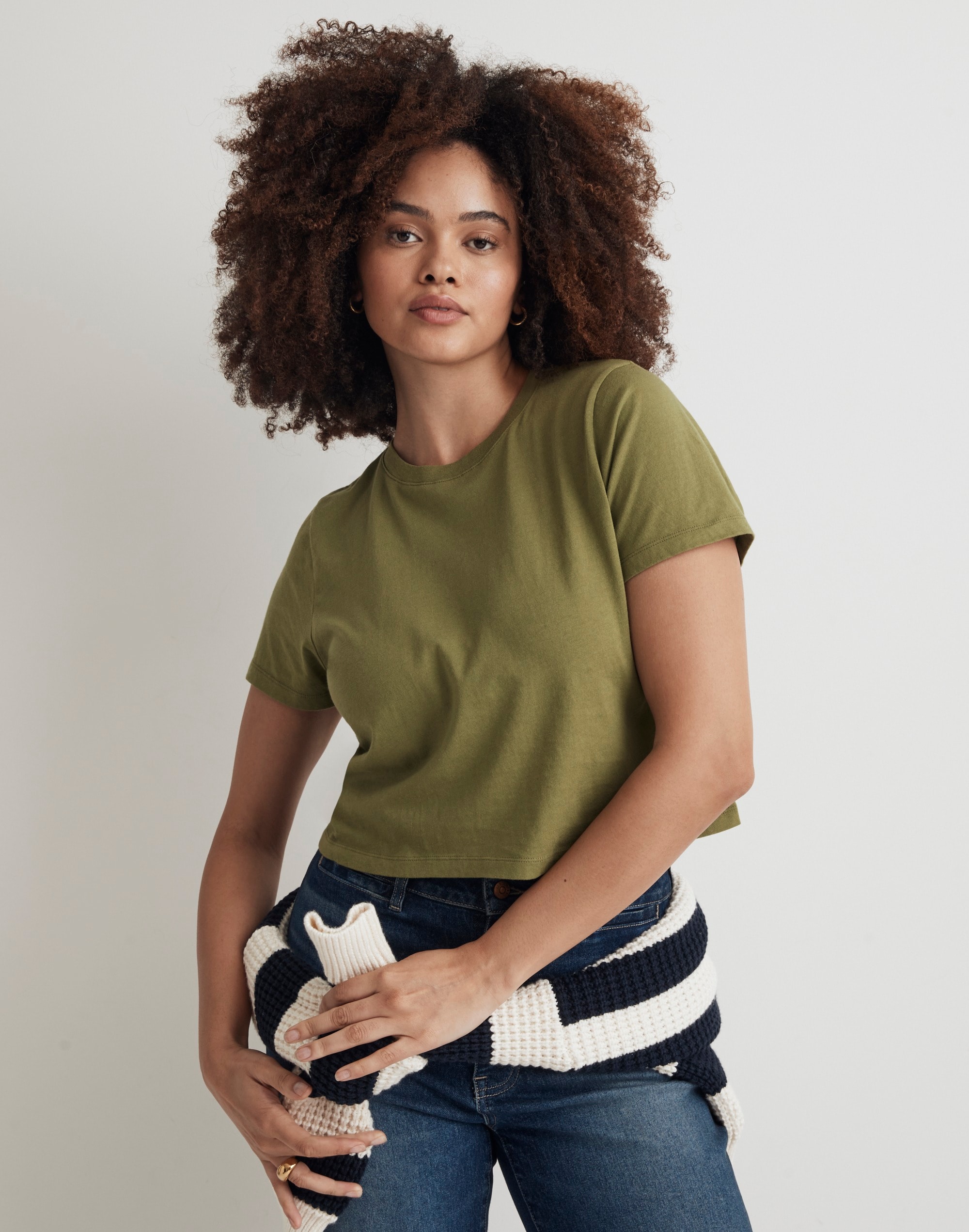 Mw Softfade Cotton Boxy-crop Tee In Classic Olive