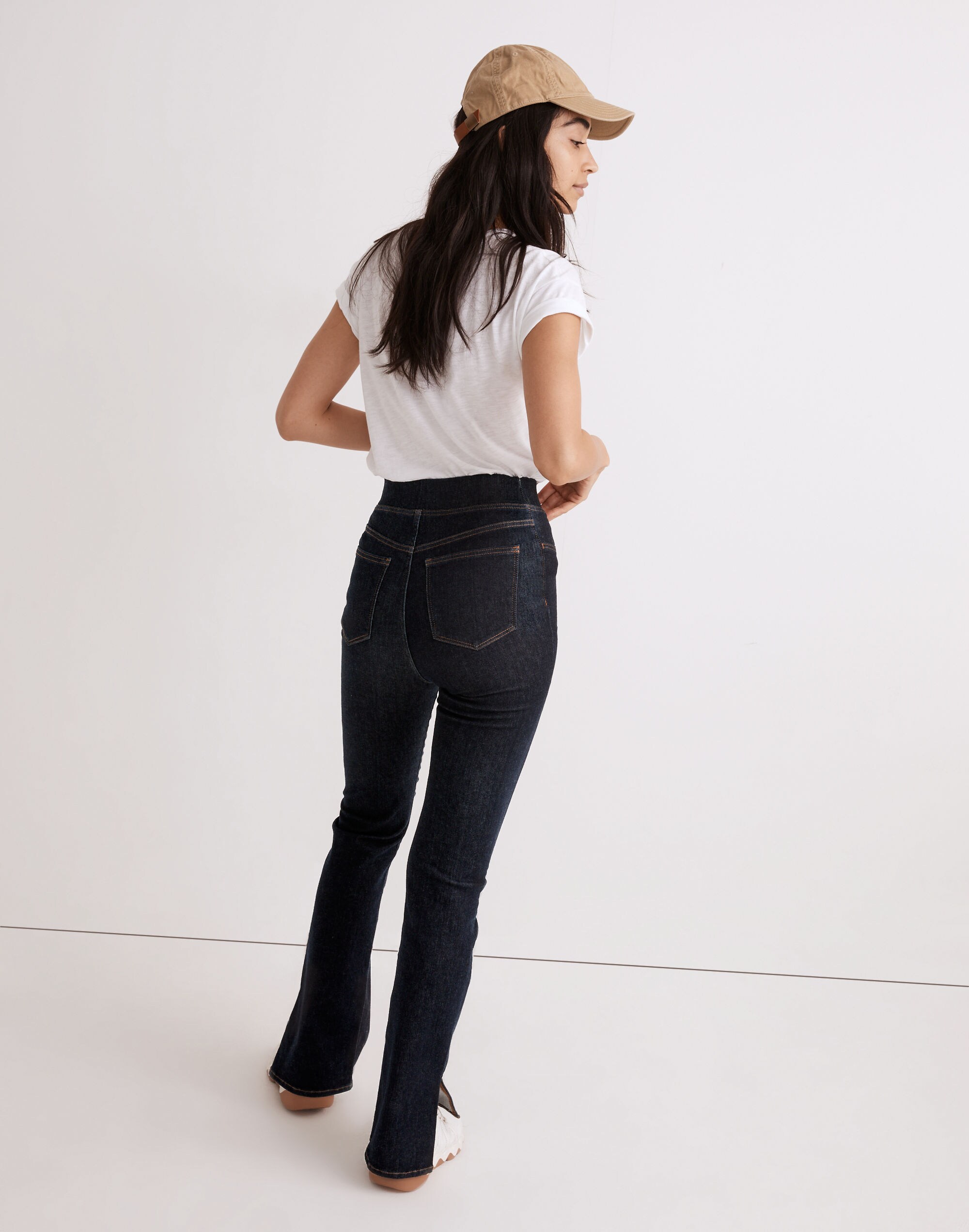 Pull-On Skinny Flare Jeans in Havenley Wash