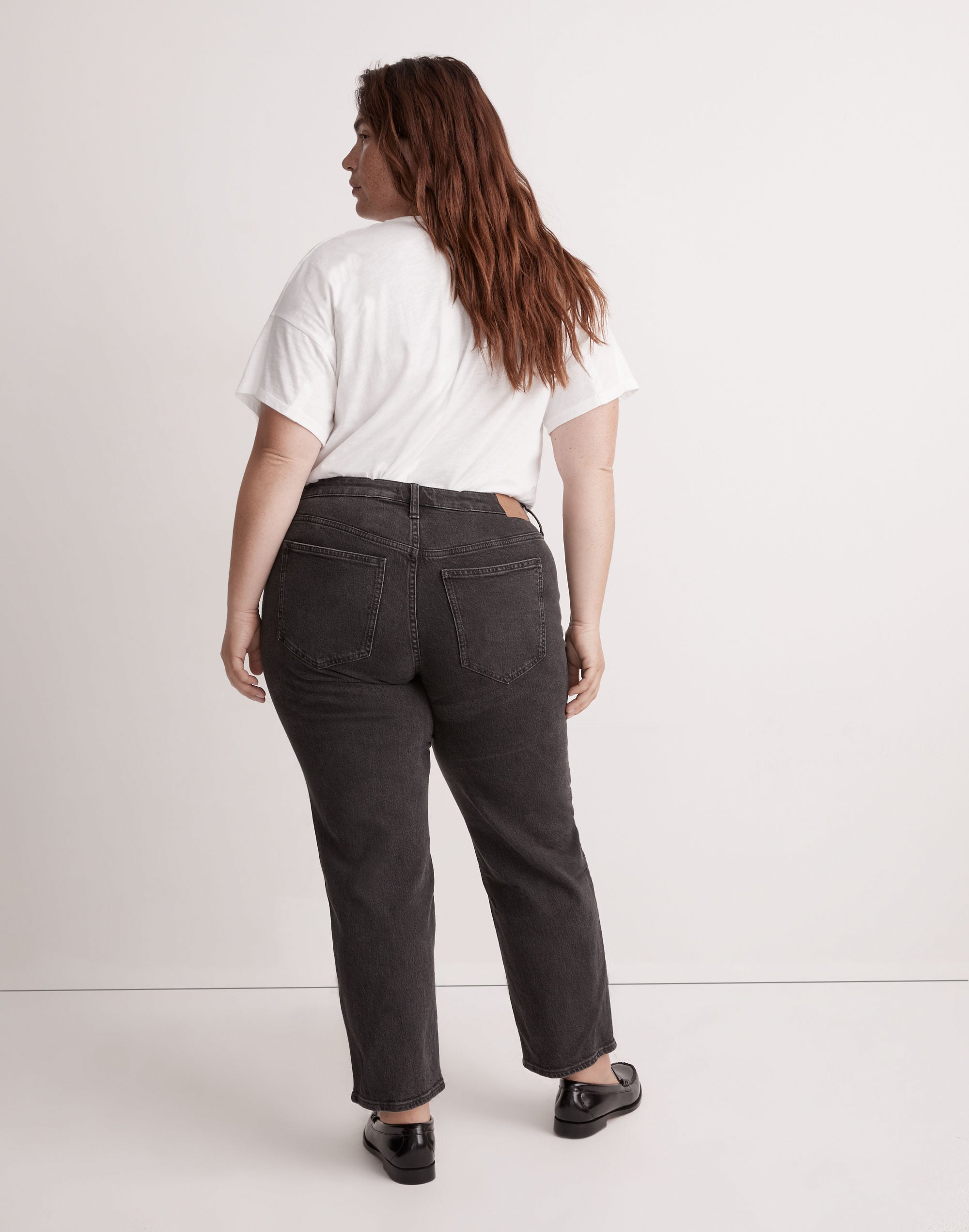 The Plus Mid-Rise Perfect Vintage Straight Jean in Rosella Wash: Ripped Edition