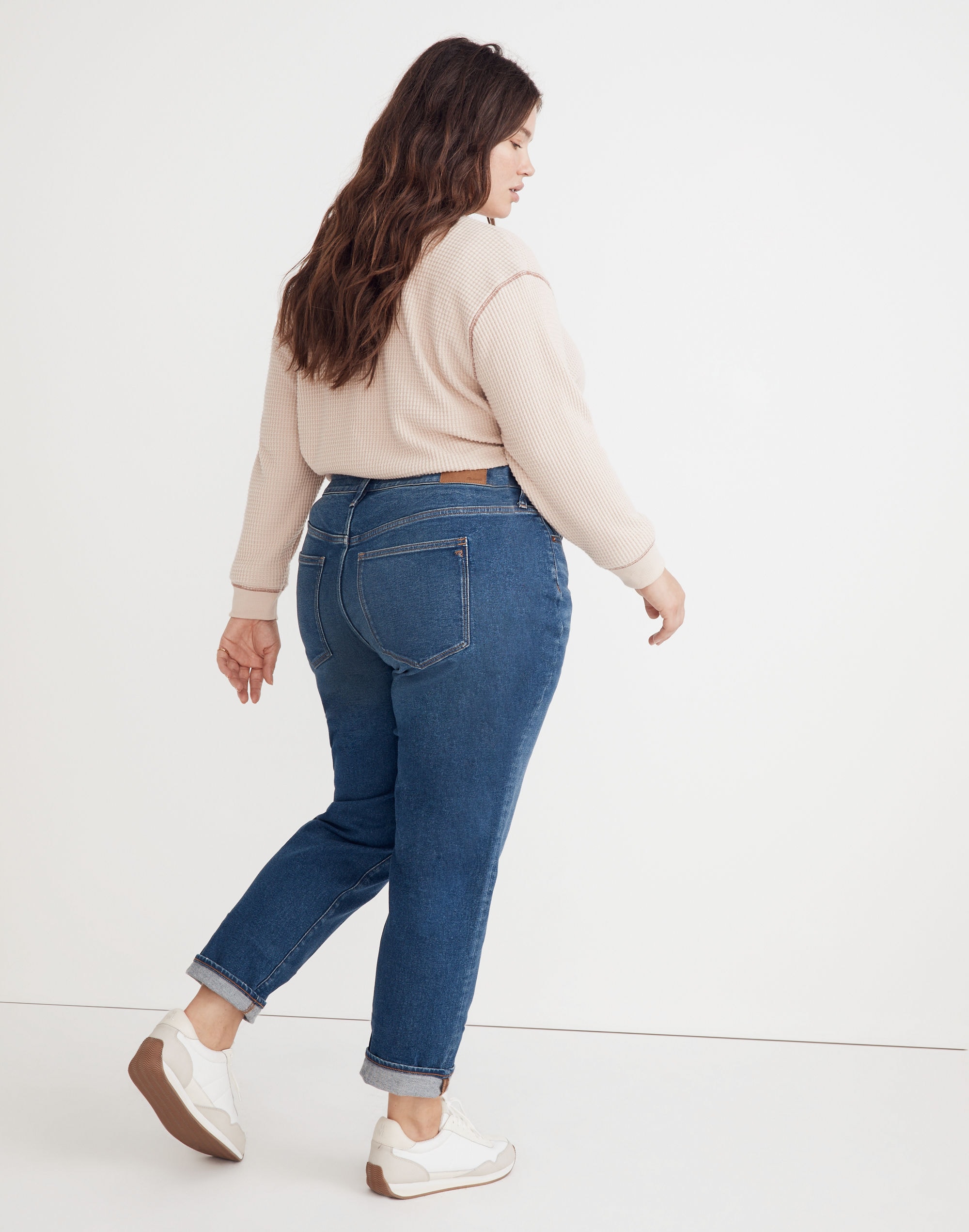The Plus High-Rise Slim Boyjean in Twyford Wash