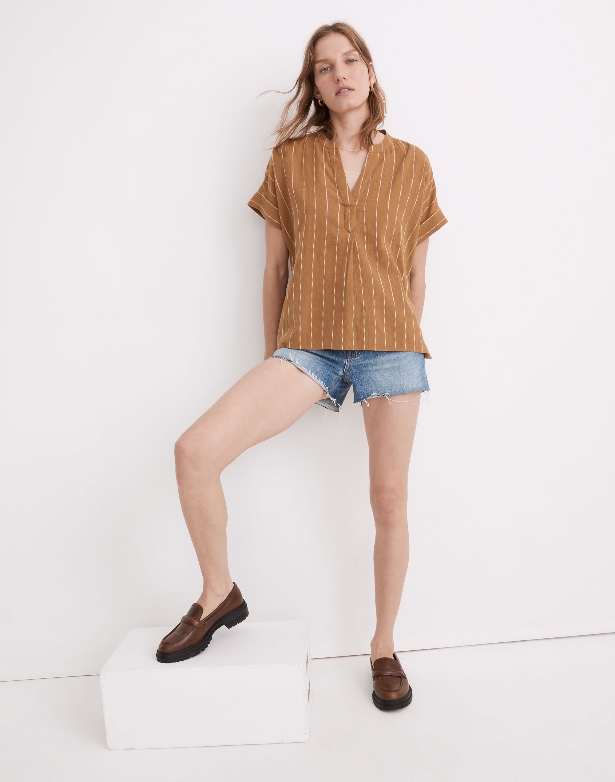 lakeline popover shirt in textured stripe