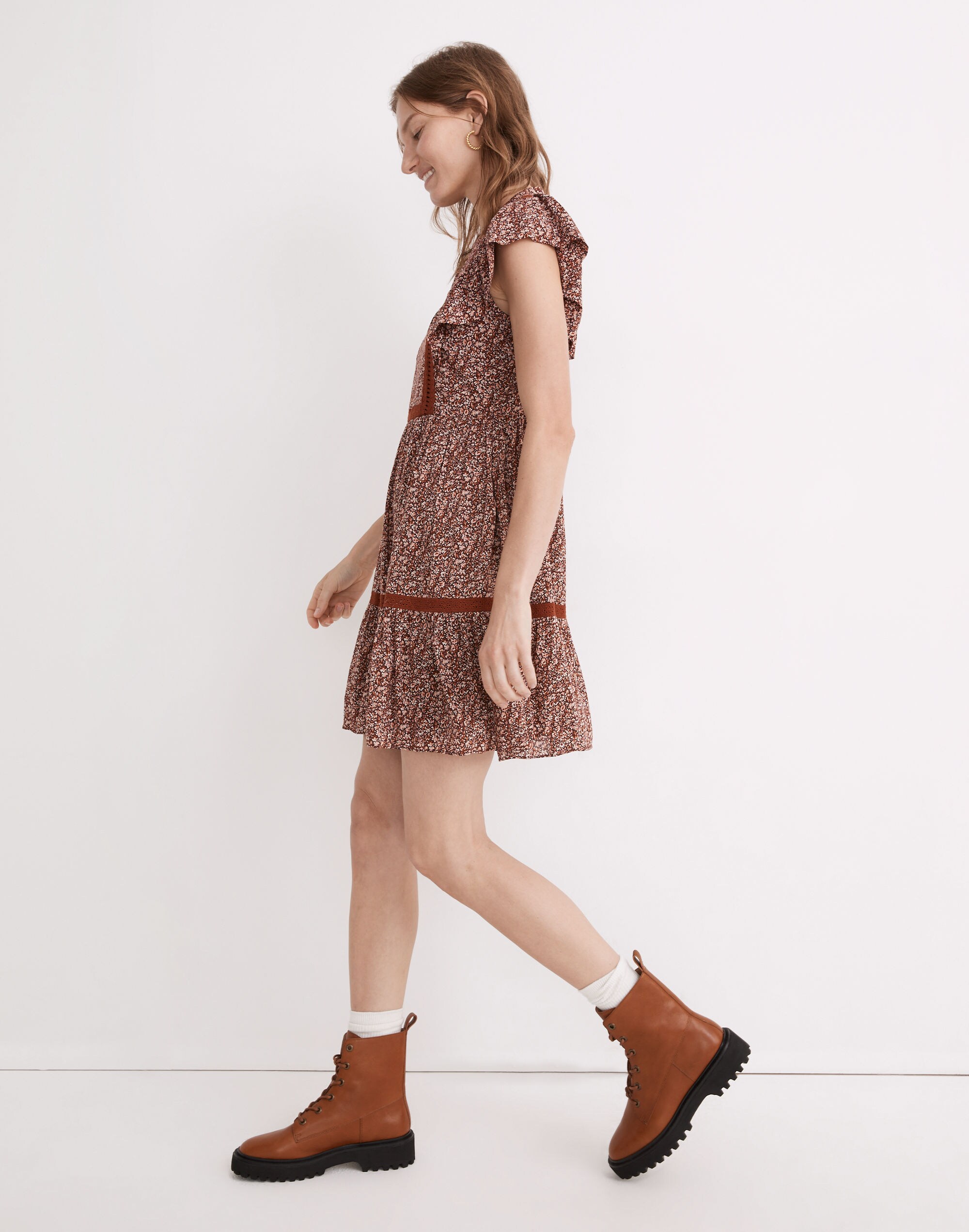 Flutter-Sleeve Mini Dress in Cottage Garden