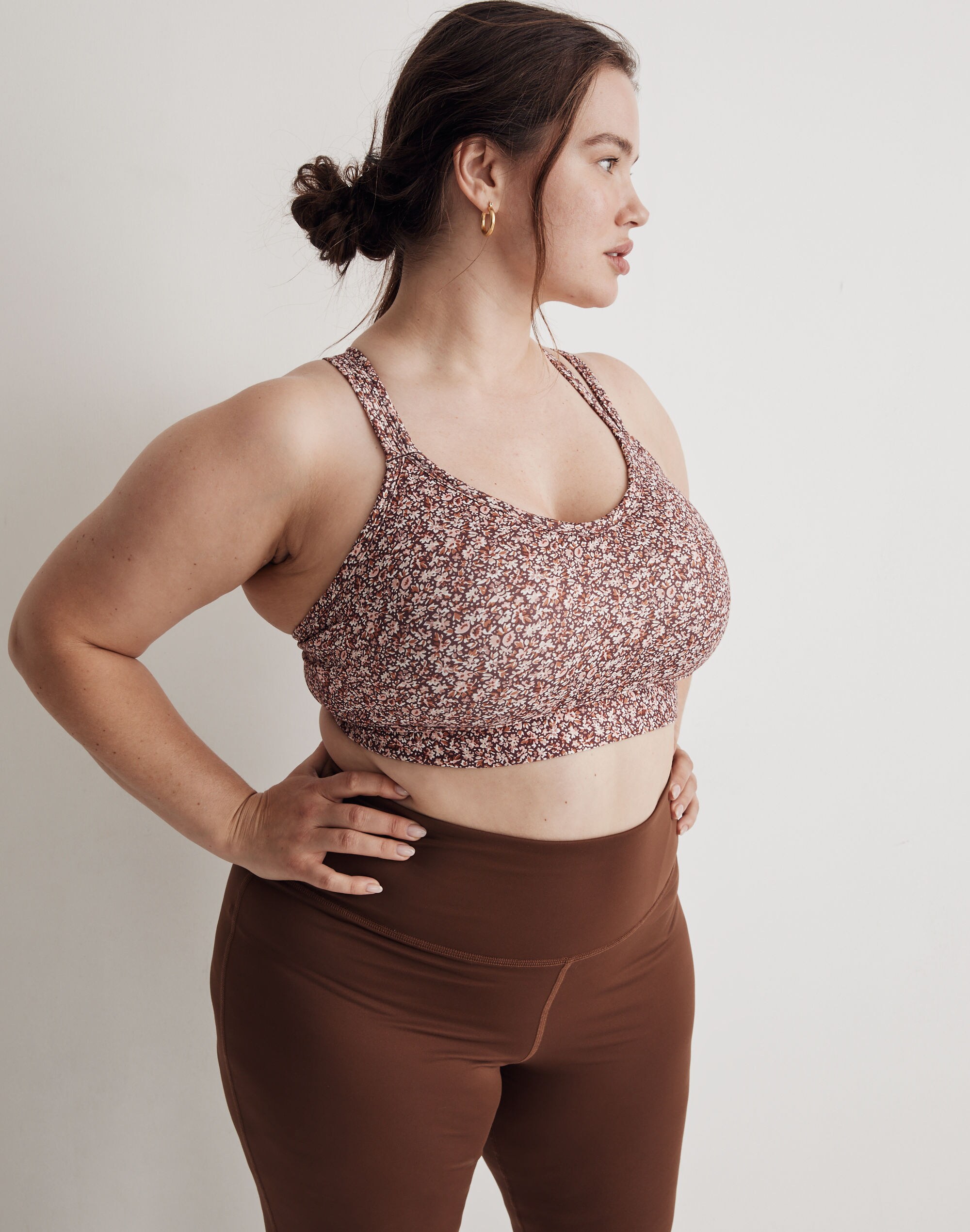 plus mwl flex strappy sports bra in cottage garden