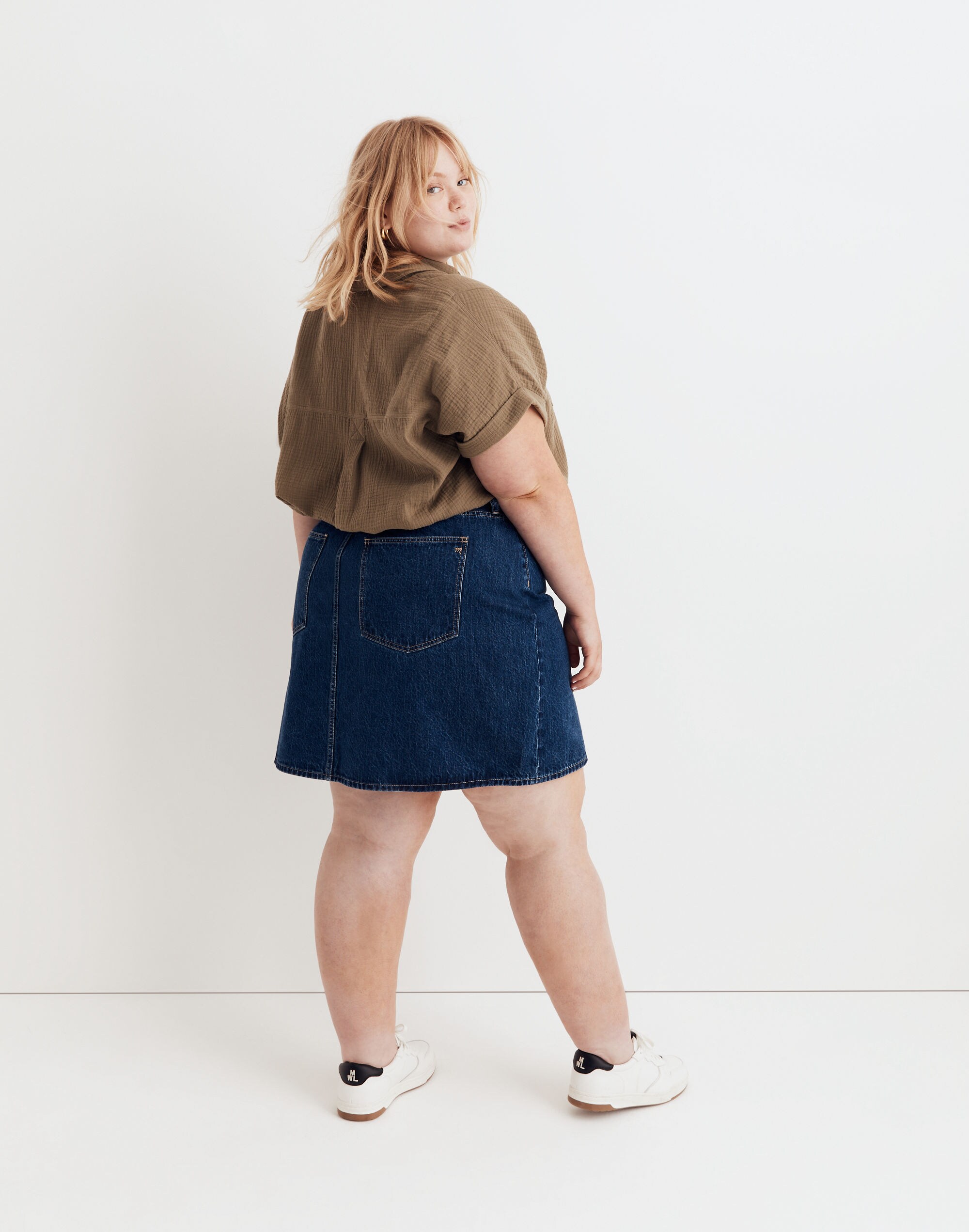 Plus Denim High-Waist Straight Mini Skirt in Sunberry Wash