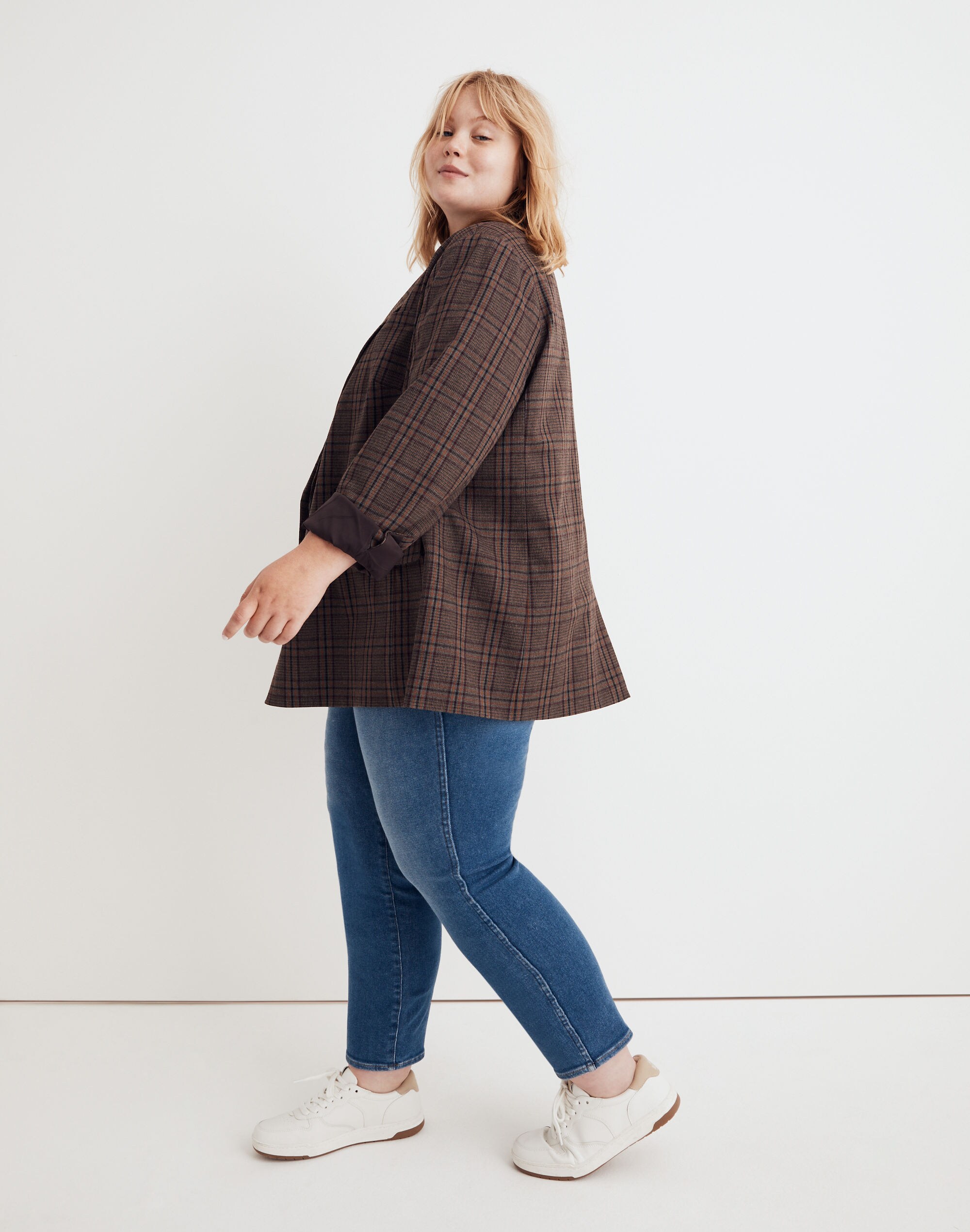 Plus Caldwell Double-Breasted Blazer in Hedden Plaid