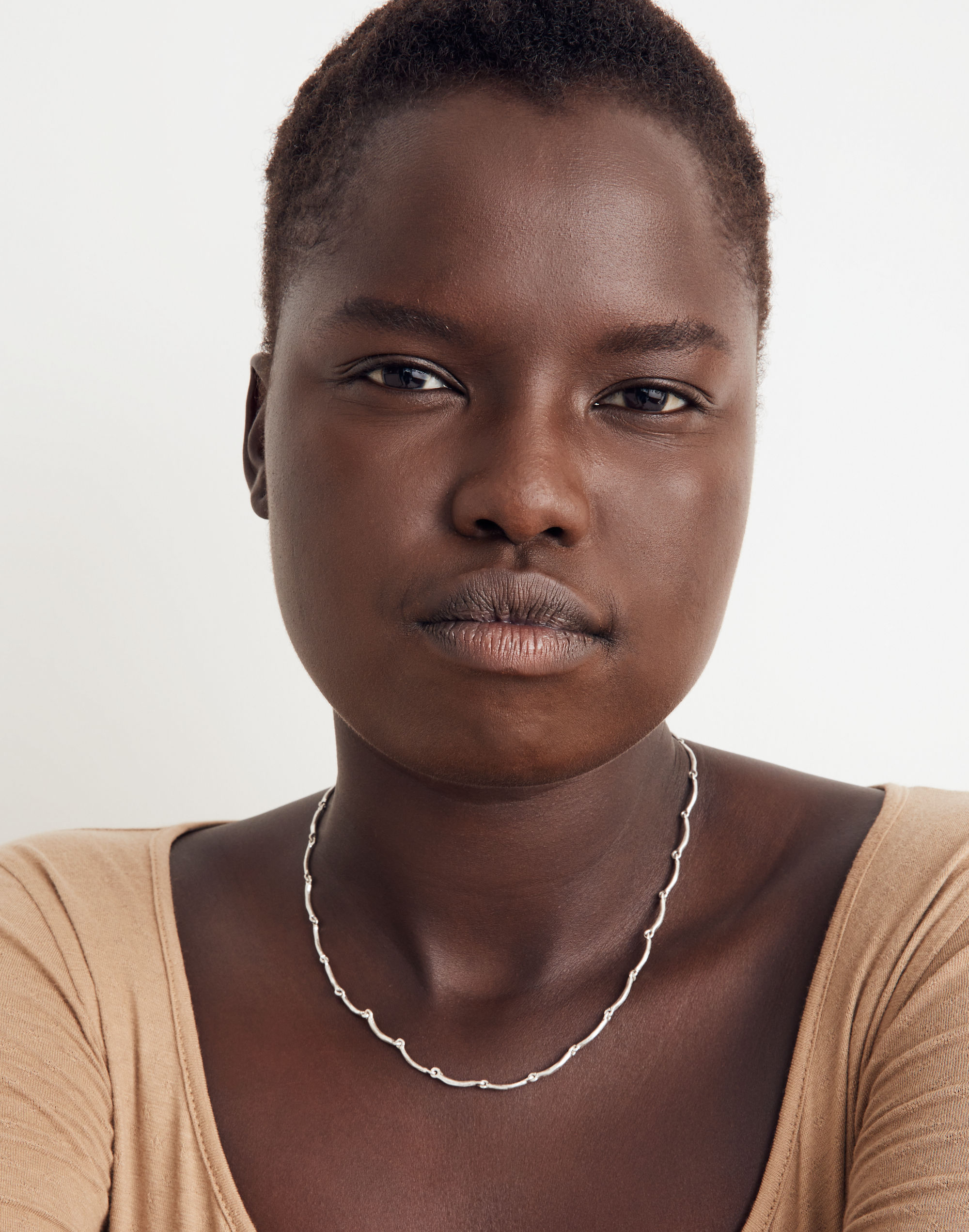 Scalloped Chain Necklace