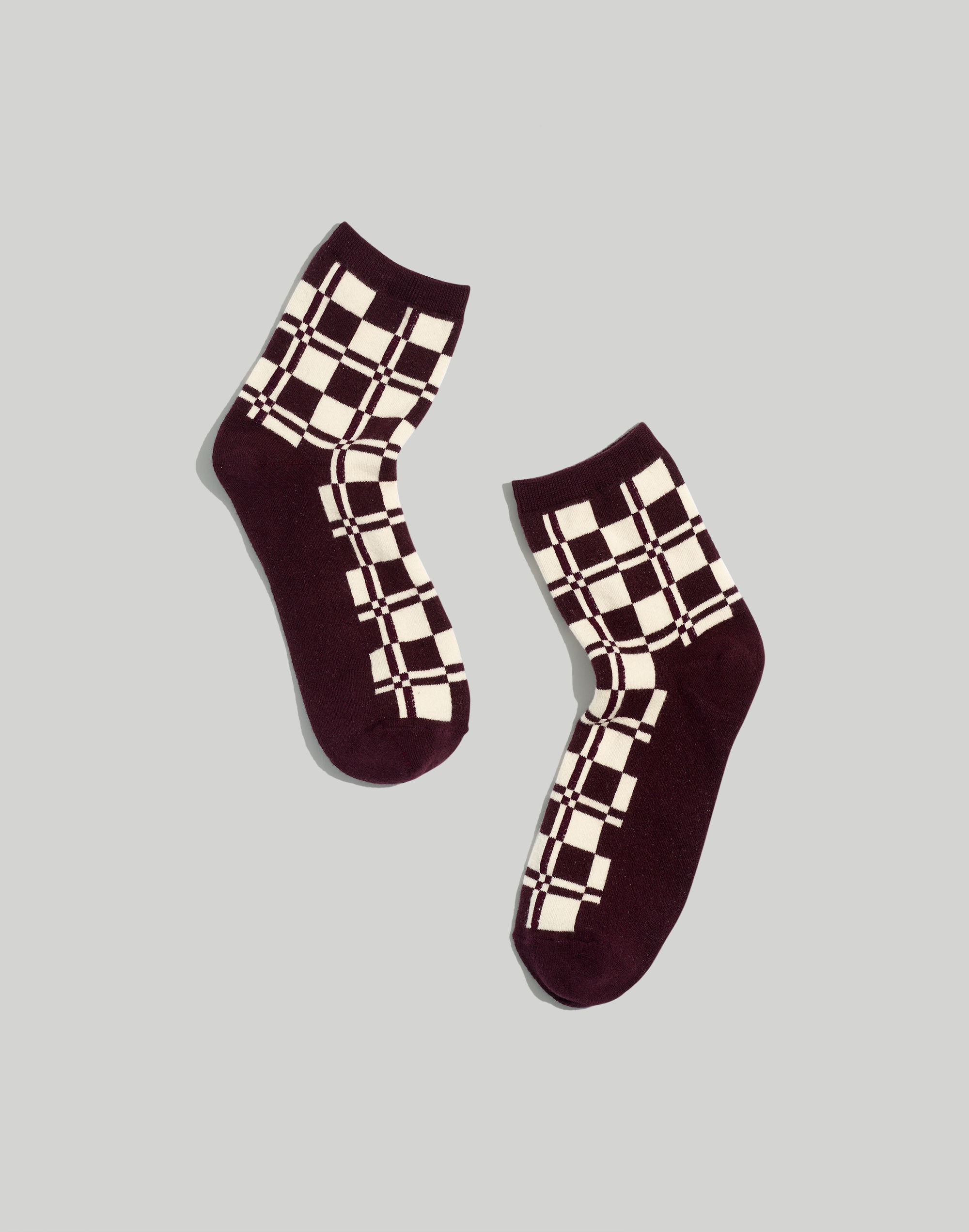checkered ankle socks