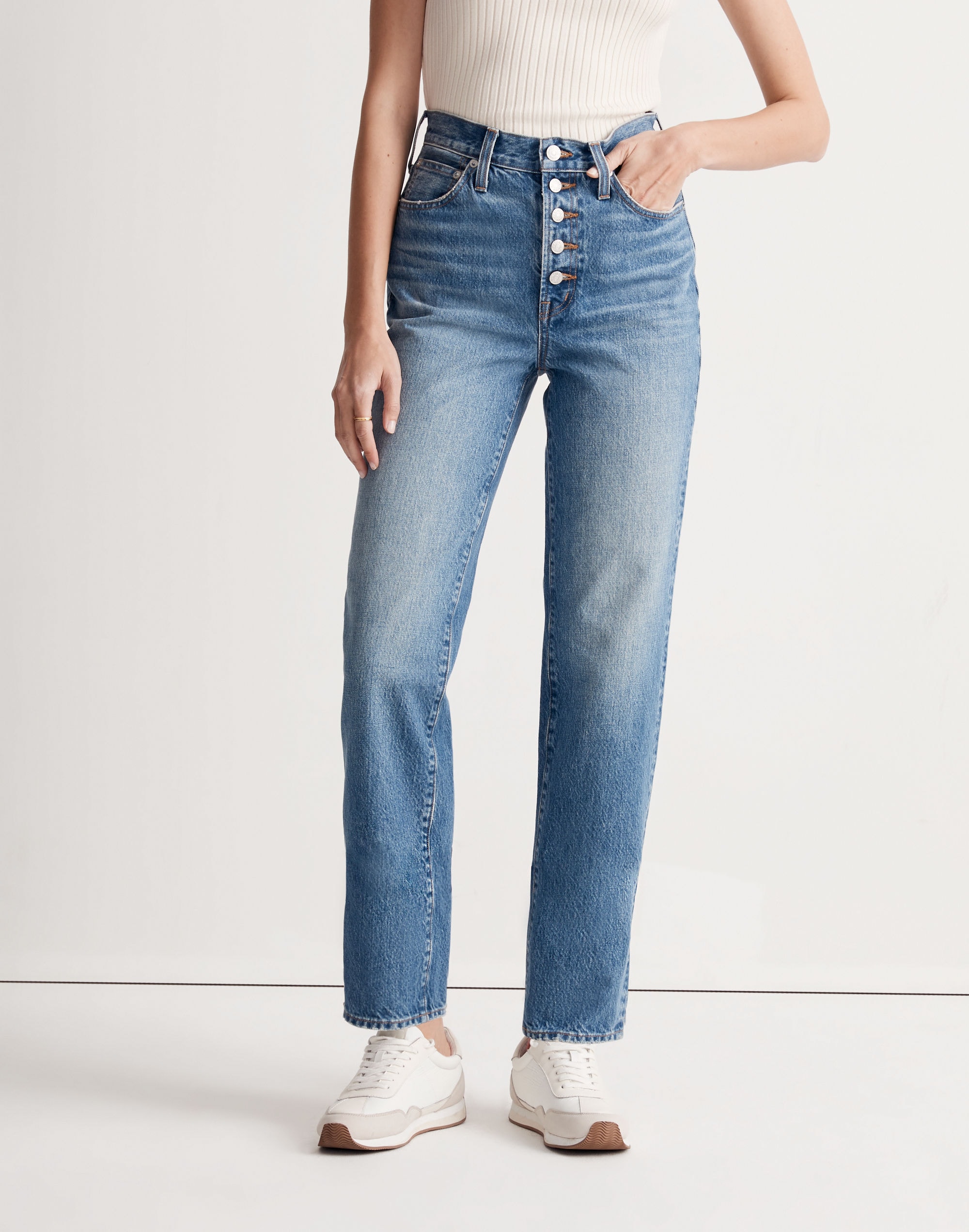 The Perfect Vintage Straight Jean in Becker Wash: Button-Front Edition