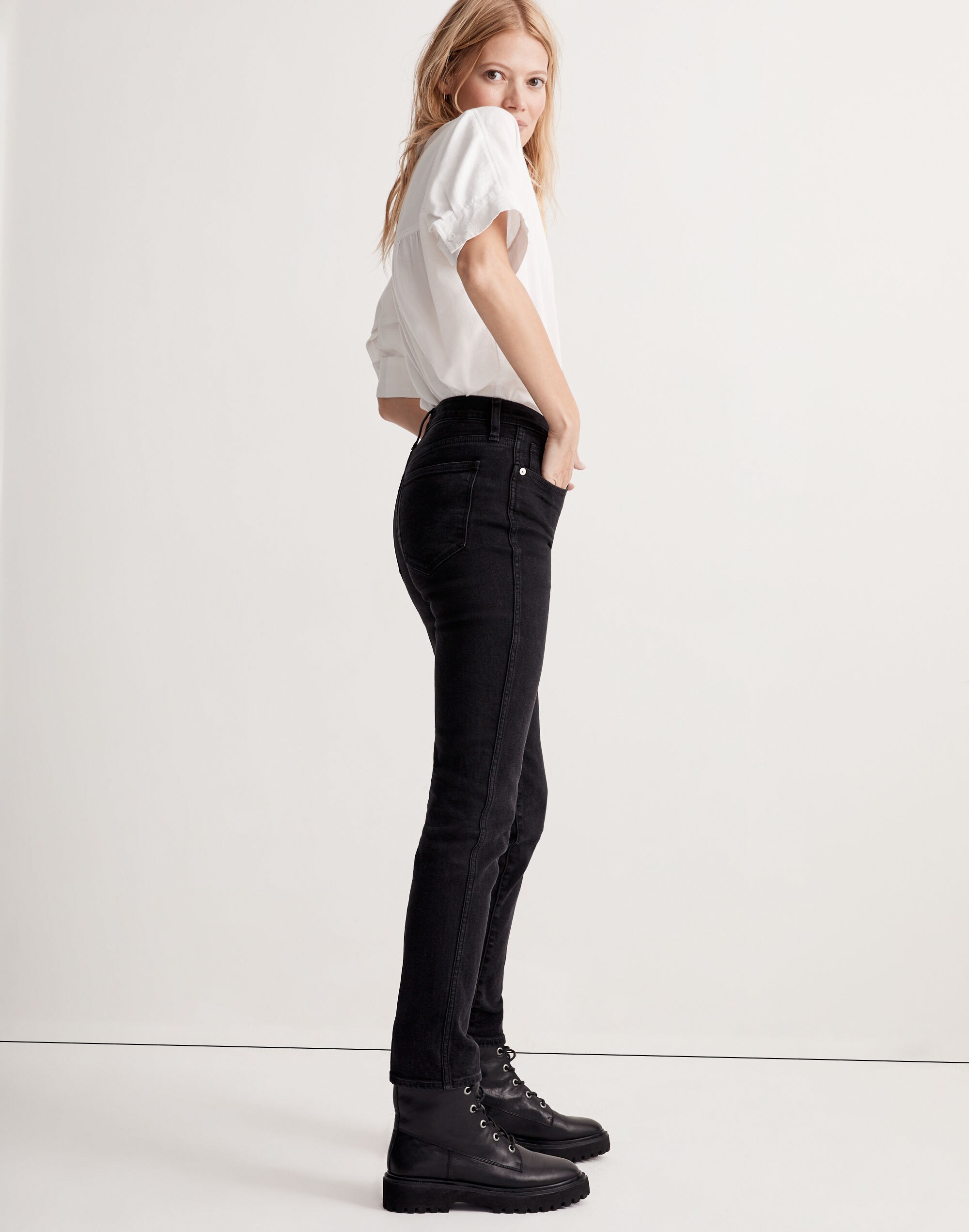 Mid-Rise Stovepipe Jeans in Lunar Wash: Instacozy Edition