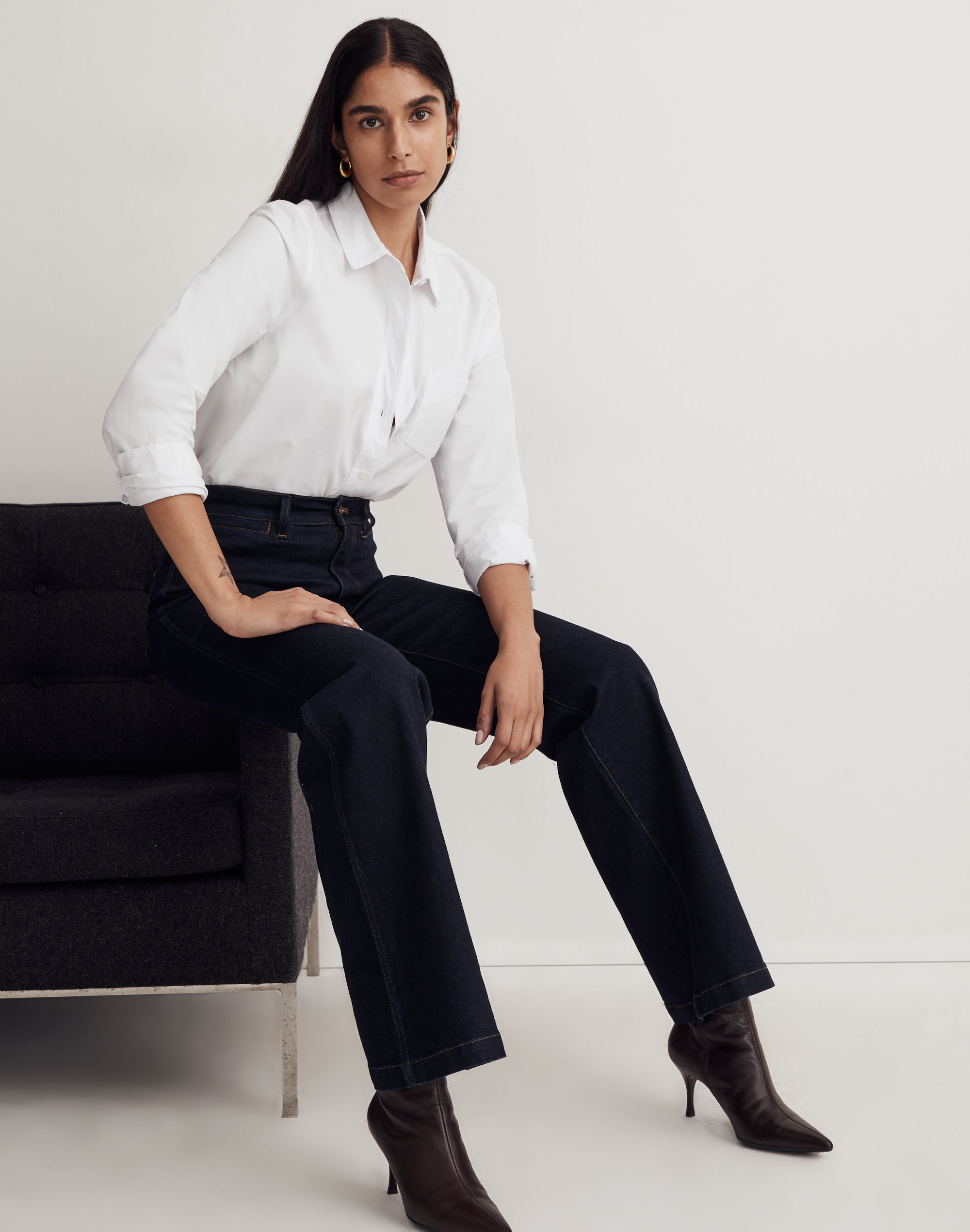 11" High-Rise Flare Jeans in Insley Wash