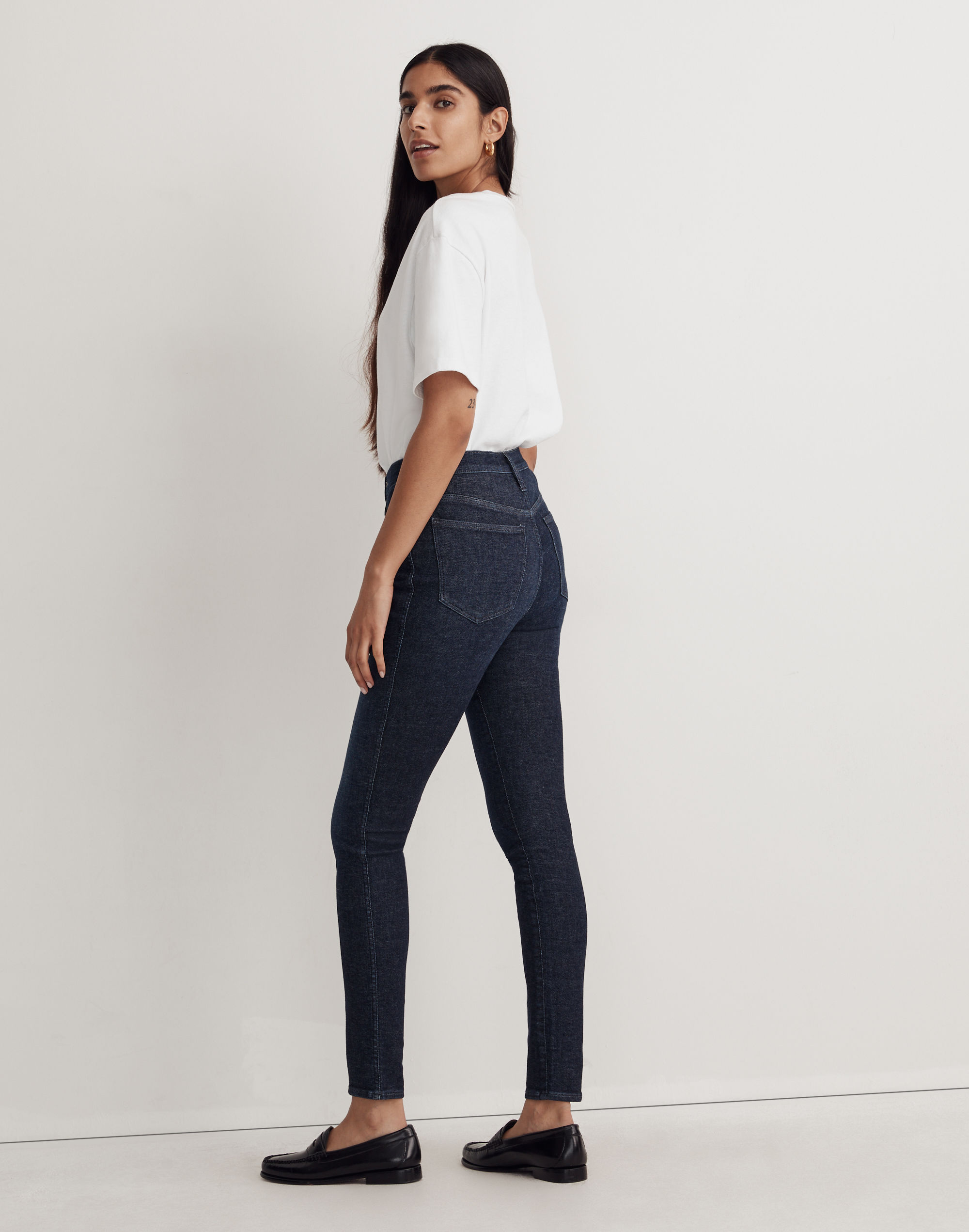 10" High-Rise Skinny Jeans in Bensley Wash