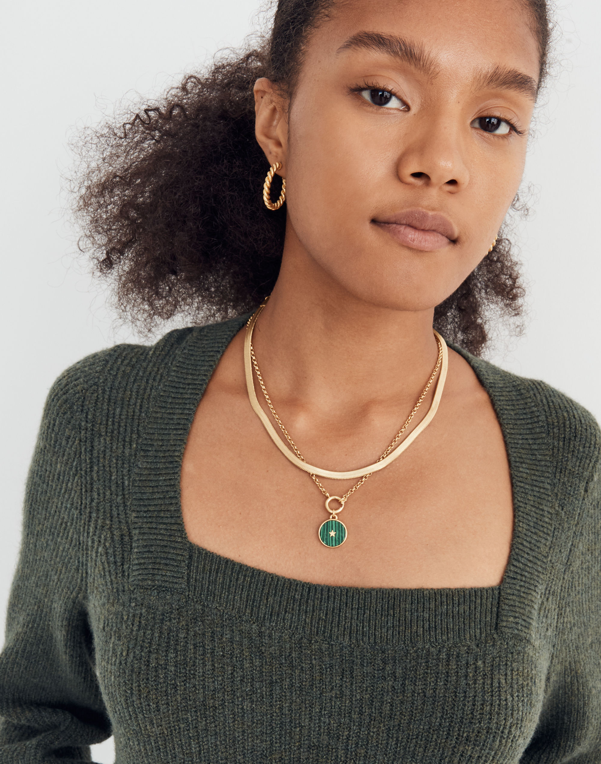 Two-Piece Malachite Pendant Necklace Set