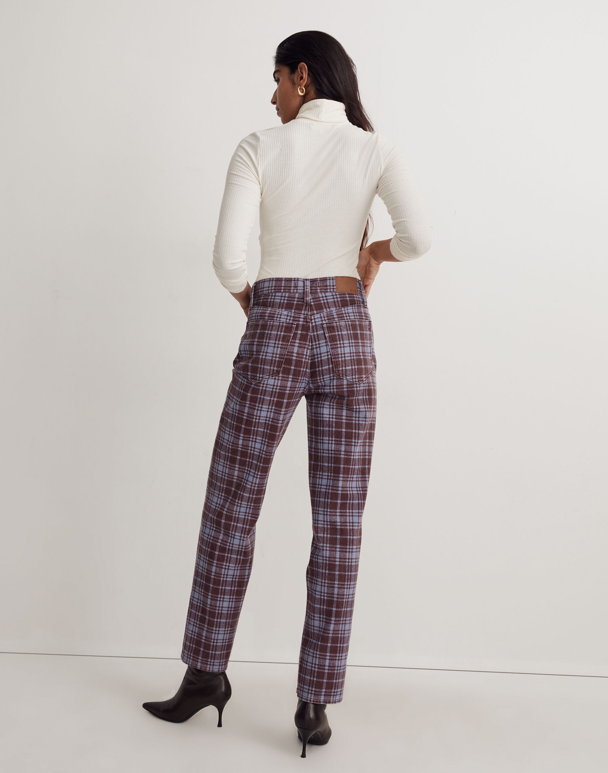 The Perfect Vintage Straight Jean in Cabernet Plaid
