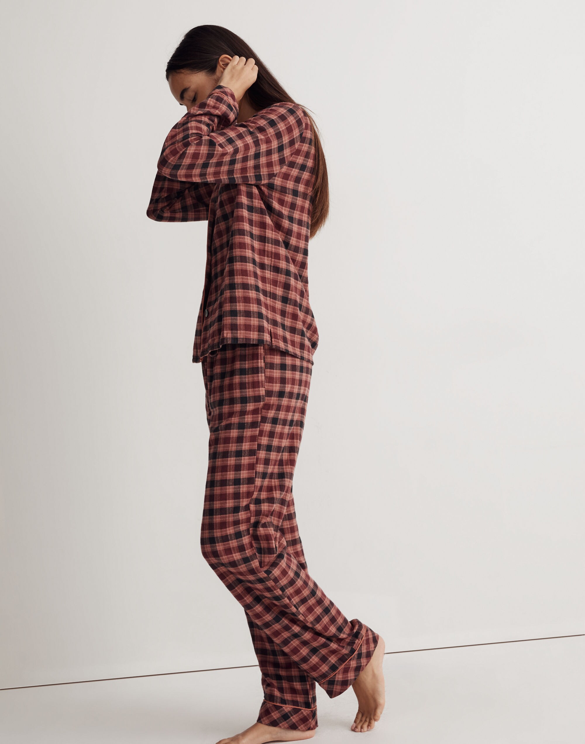 Flannel Bedtime Pajama Set in Plaid