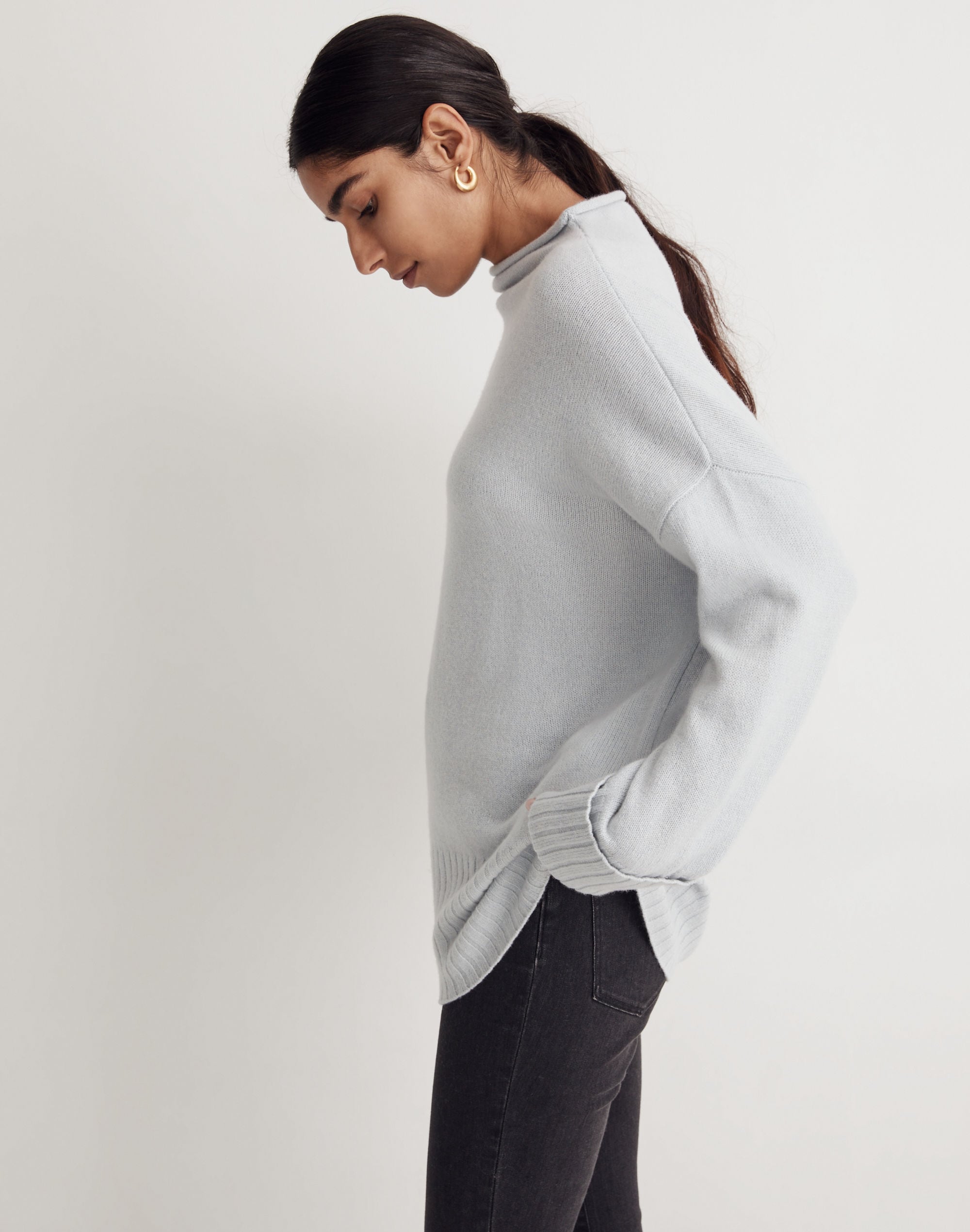 (Re)sourced Cashmere Mockneck Pullover Sweater