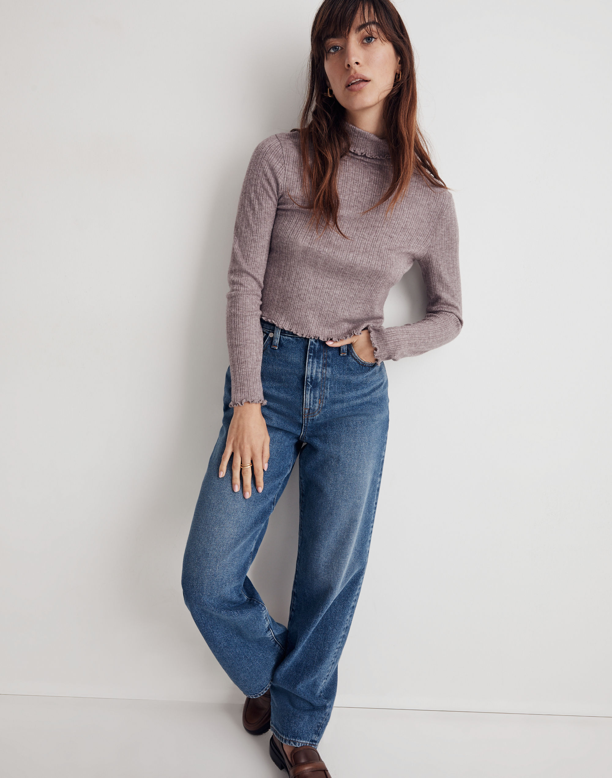 cropped long-sleeve turtleneck tee