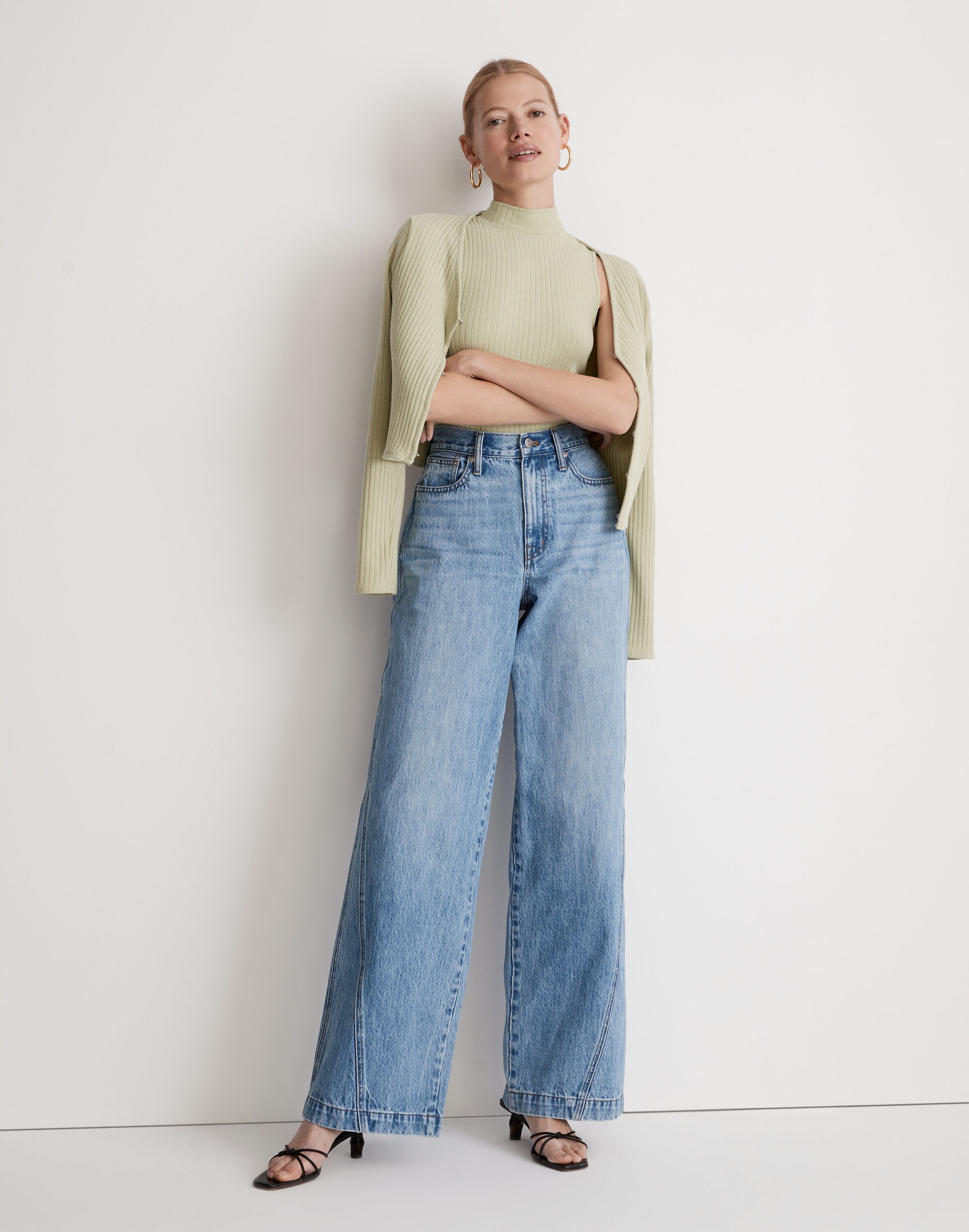 Ribbed Sleeveless Turtleneck