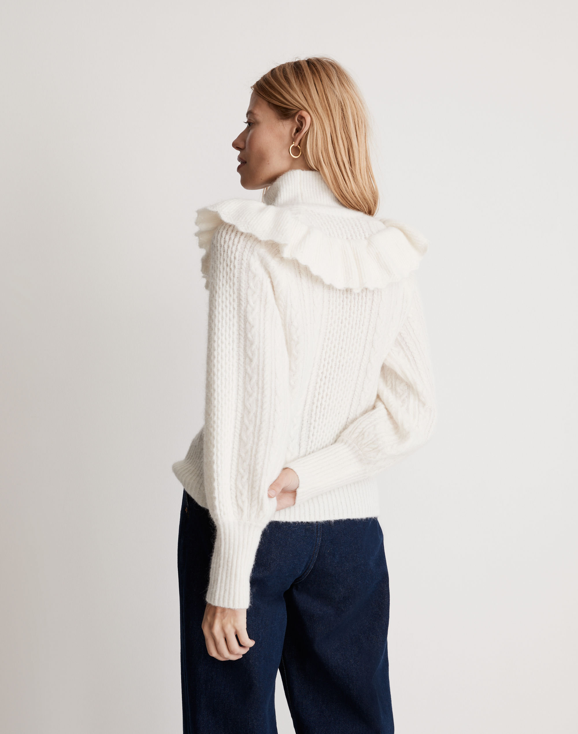 Cable Winslow Mockneck  Pullover Sweater