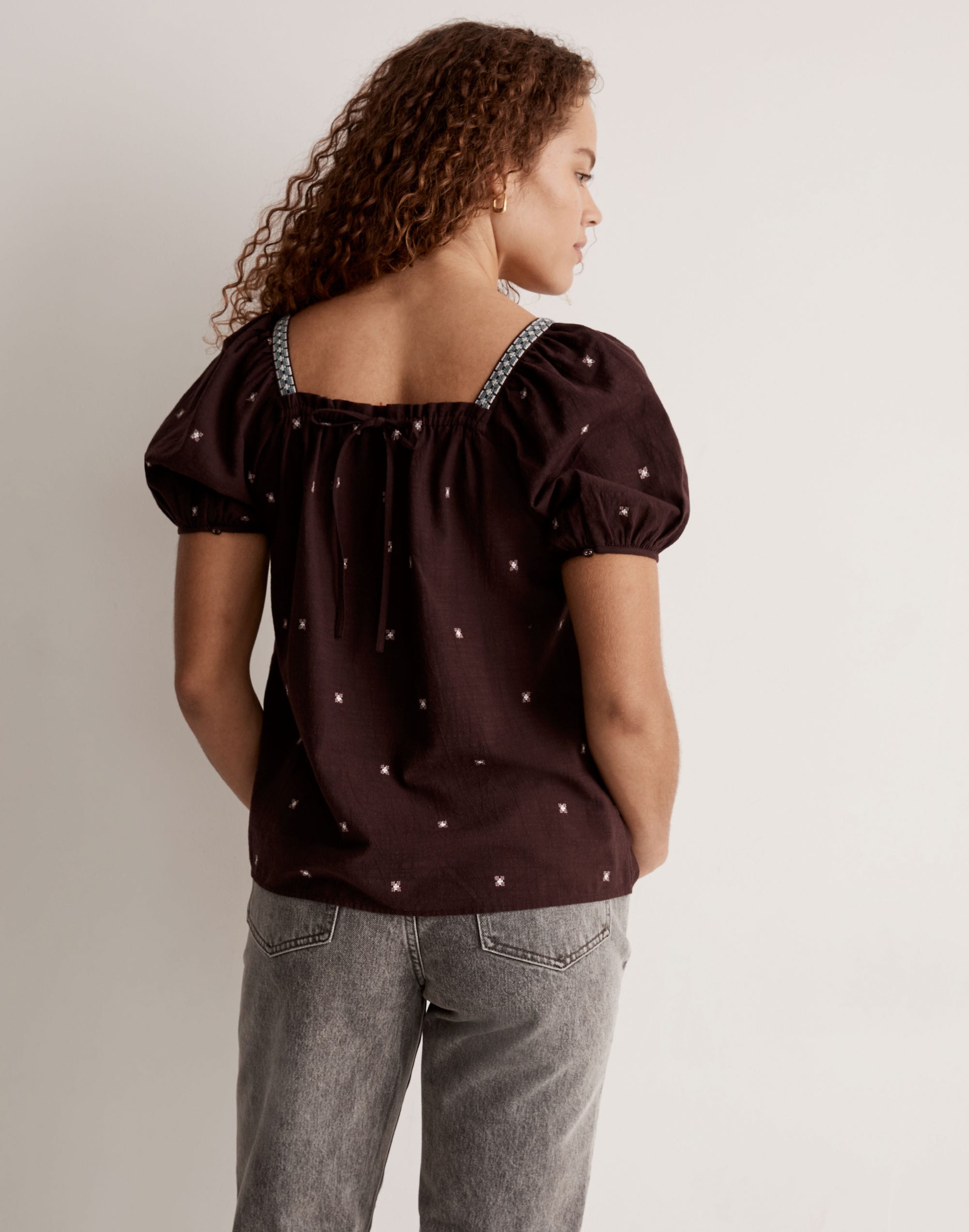 Embroidered Crinkle Cotton Bubble-Sleeve Top