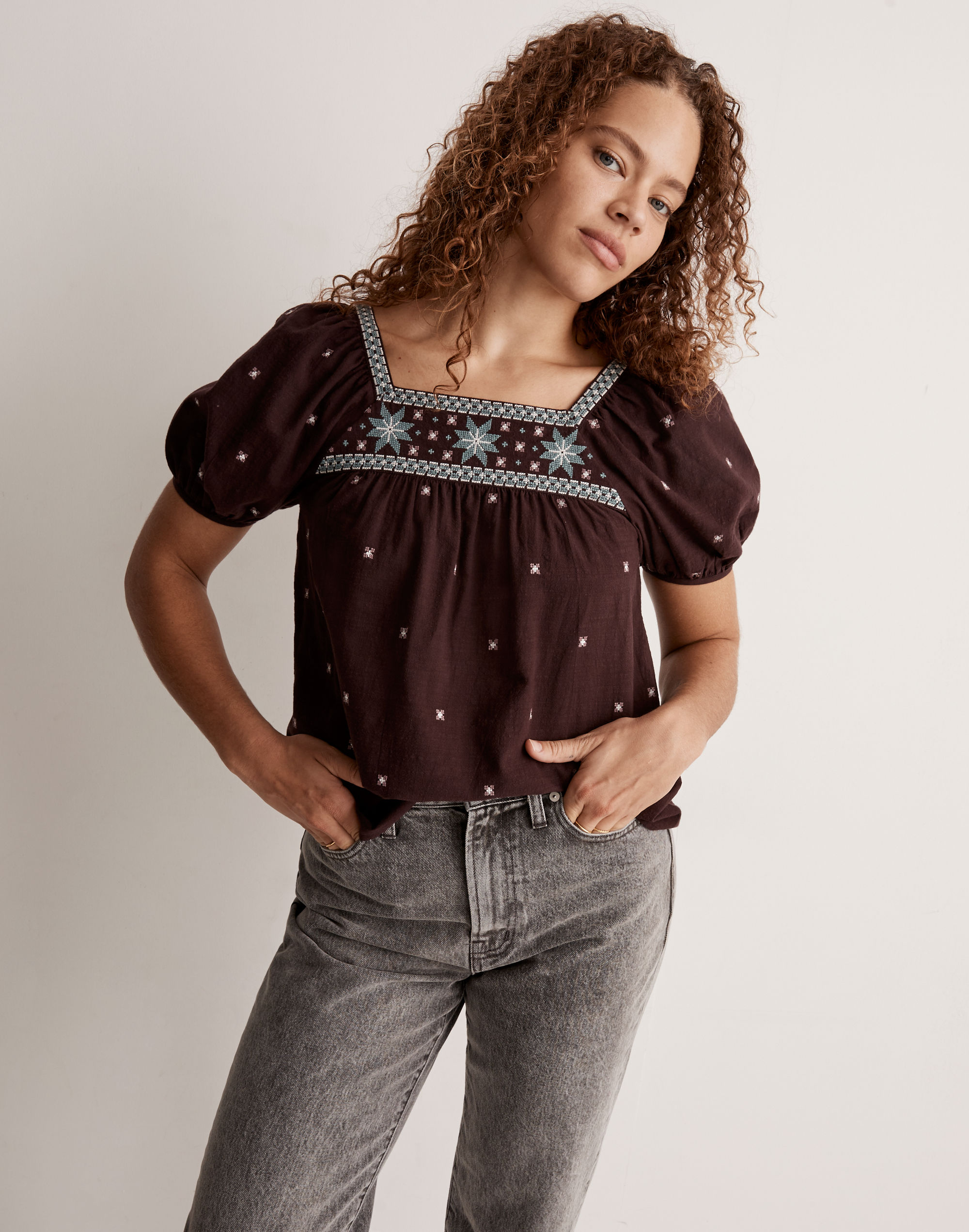 Embroidered Crinkle Cotton Bubble-Sleeve Top