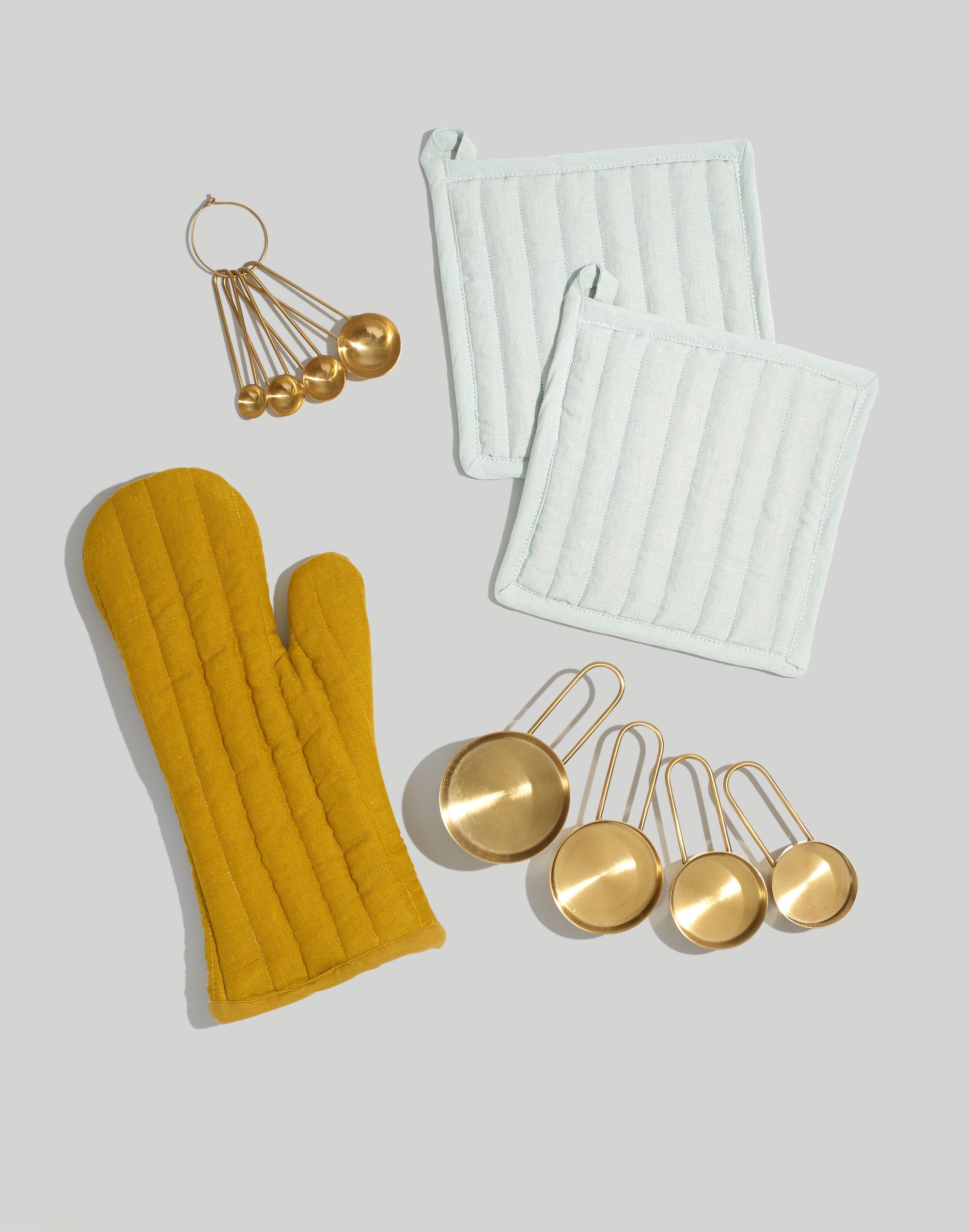 Hawkins NY Measuring Cups