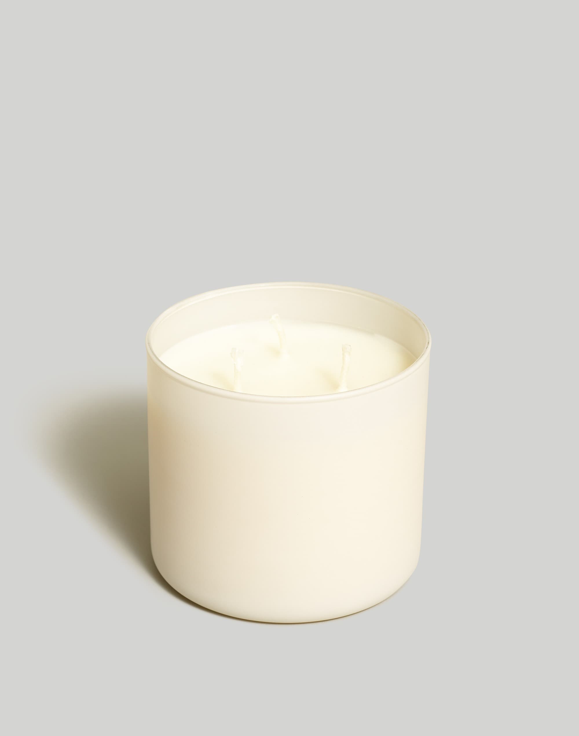 ILLUME&reg; Triple Wick Glass Candle Gift Box