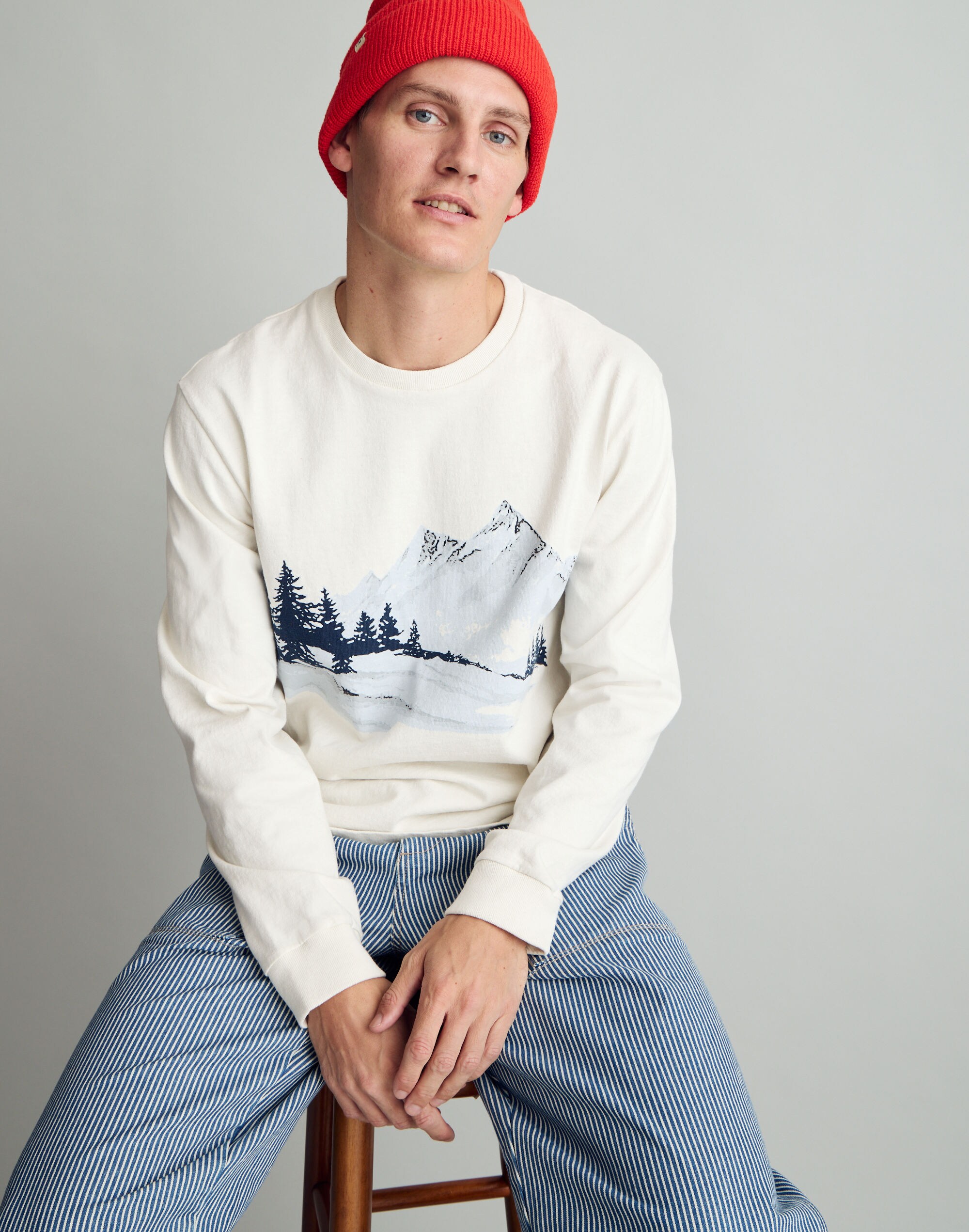 Mountain Relaxed Long-Sleeve Graphic Tee