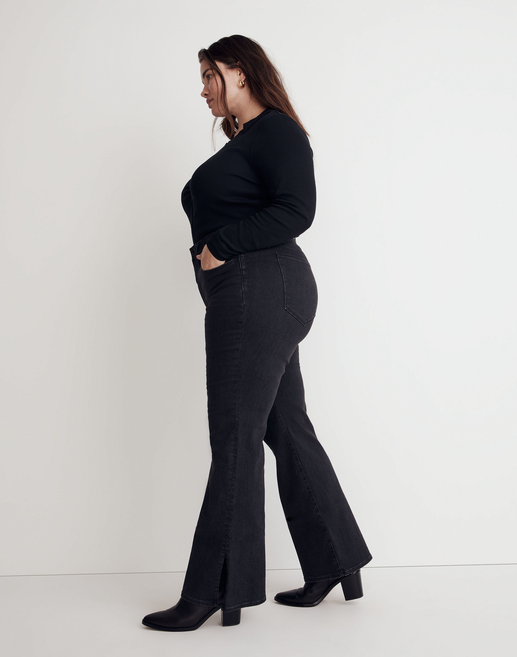 Plus Skinny Flare Jeans in Bellhaven Wash: Slit-Hem Edition