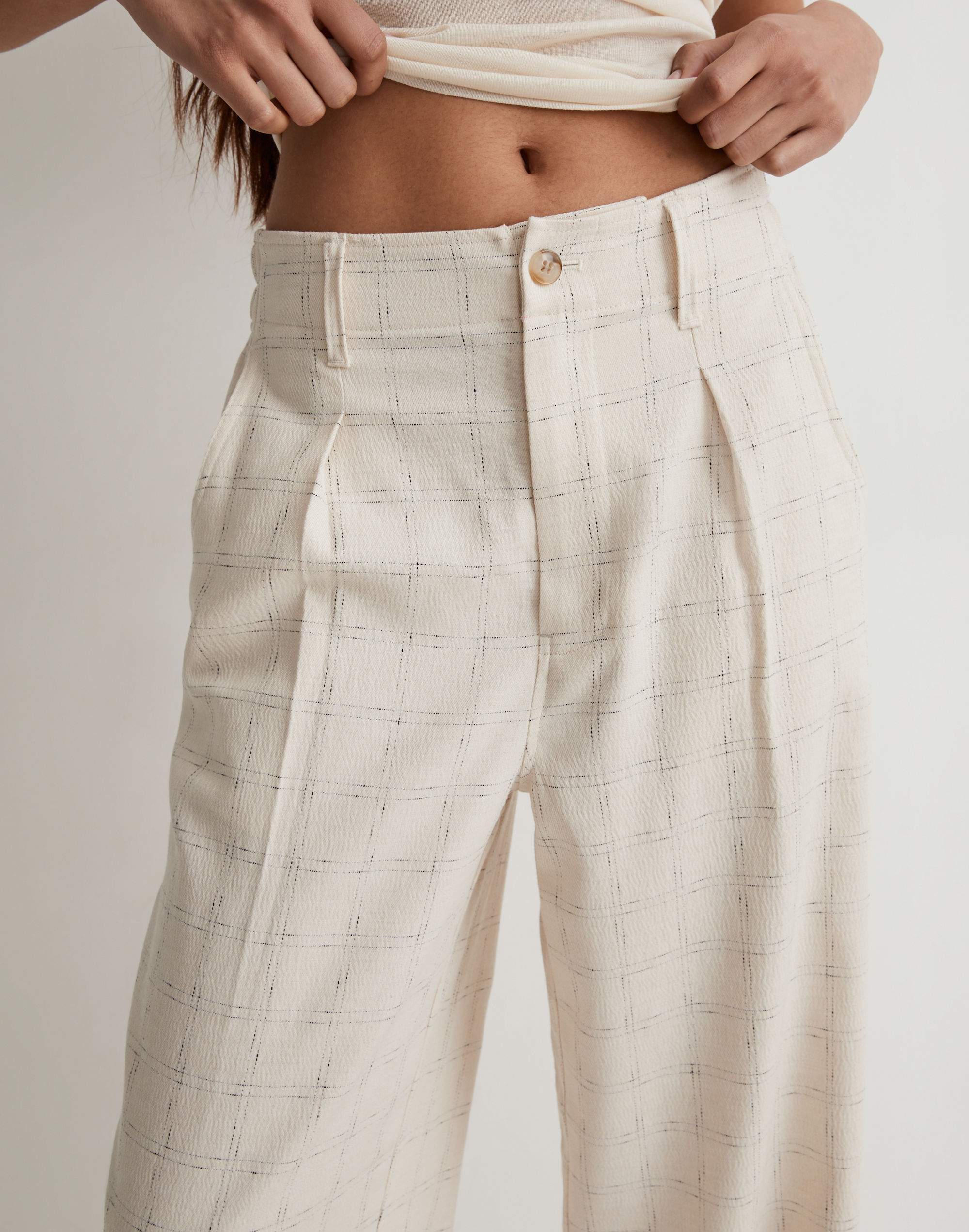 The Neale Straight-Leg Pant in Ghent Plaid in null image 4