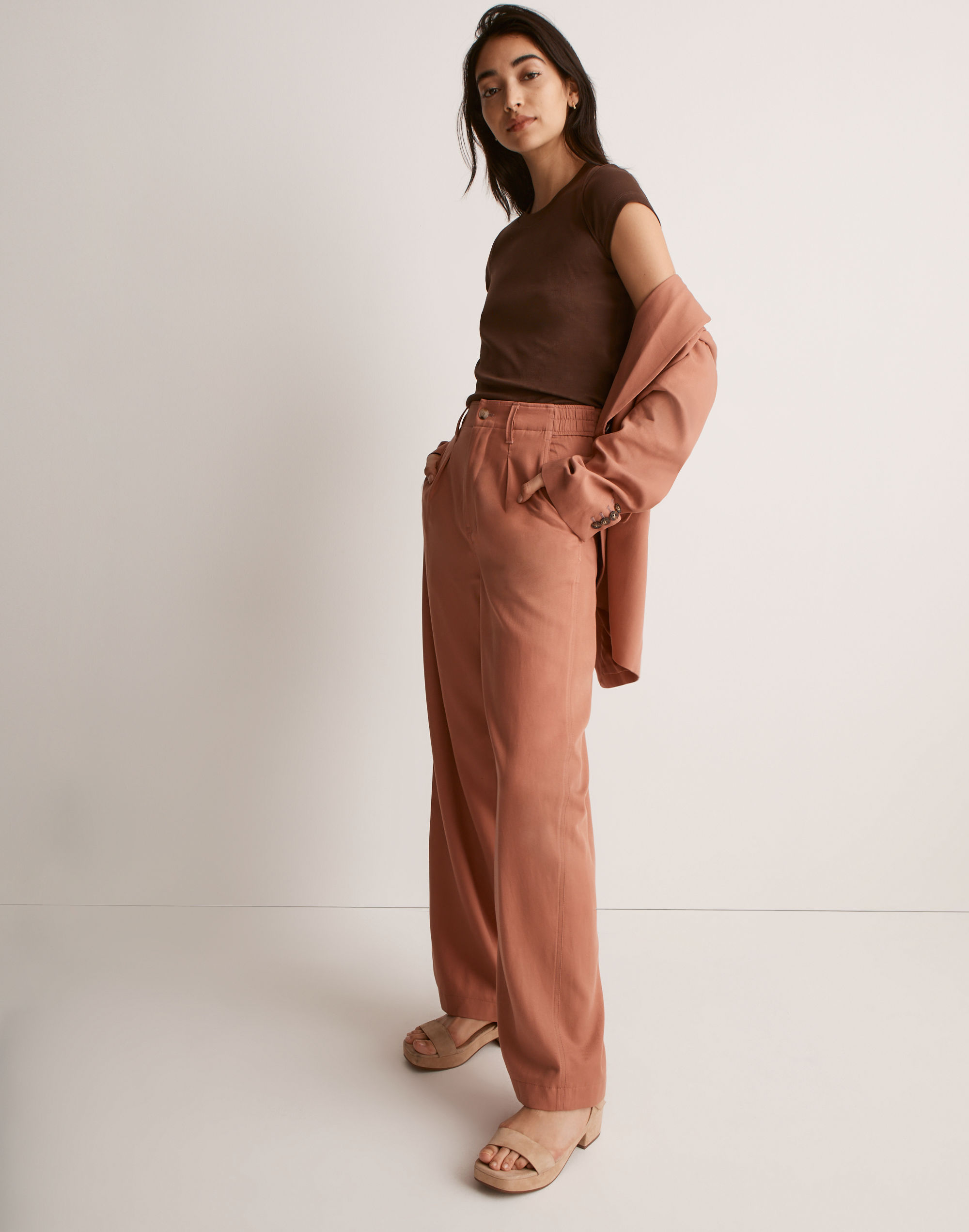 The Neale Straight-Leg Pant in Drapeweave