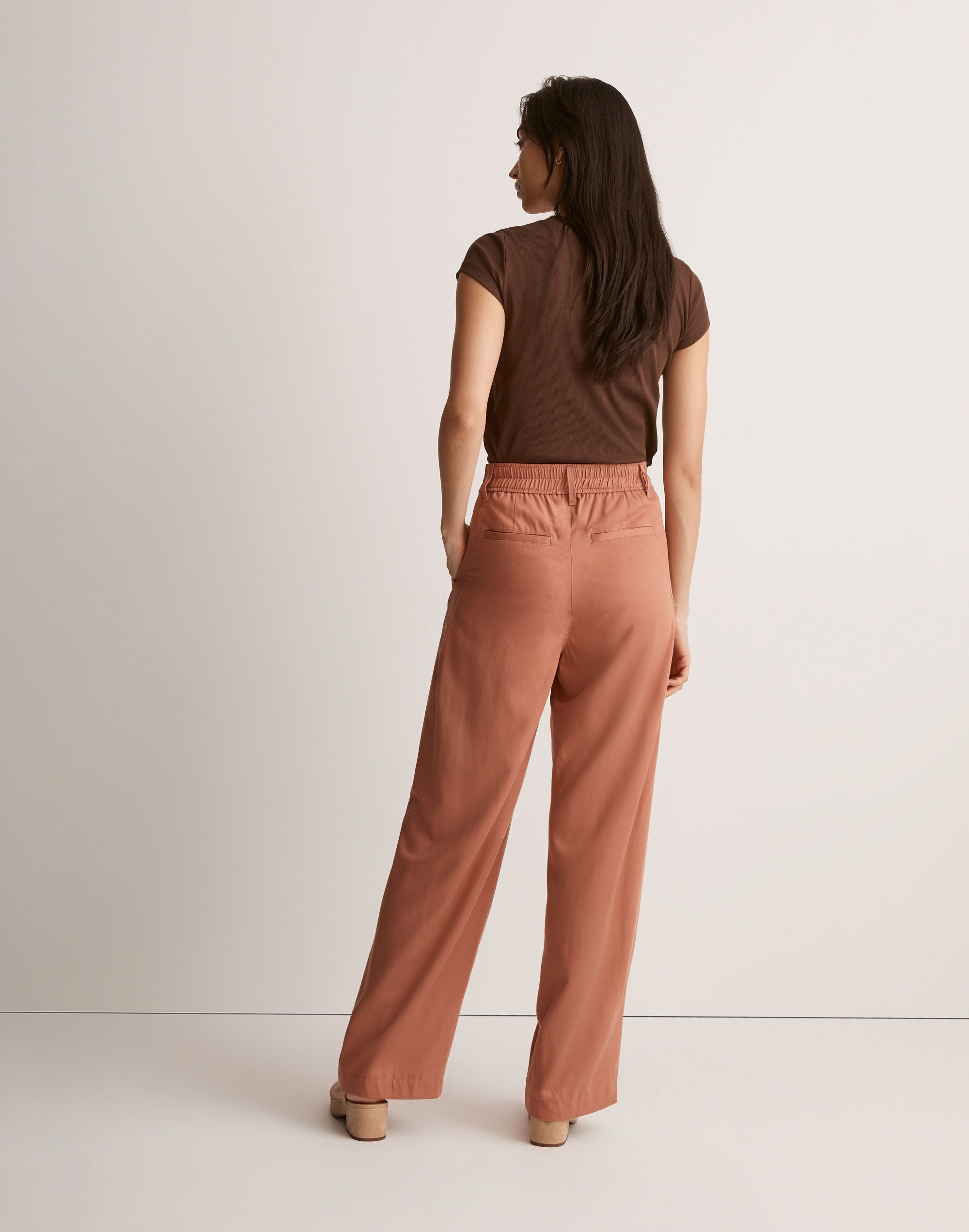 The Neale Straight-Leg Pant in Drapeweave