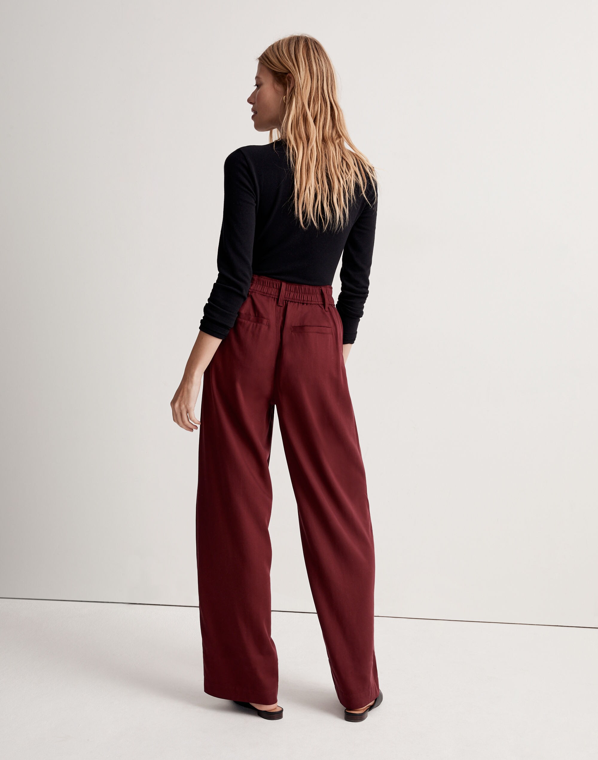 The Neale Straight-Leg Pant in Drapeweave