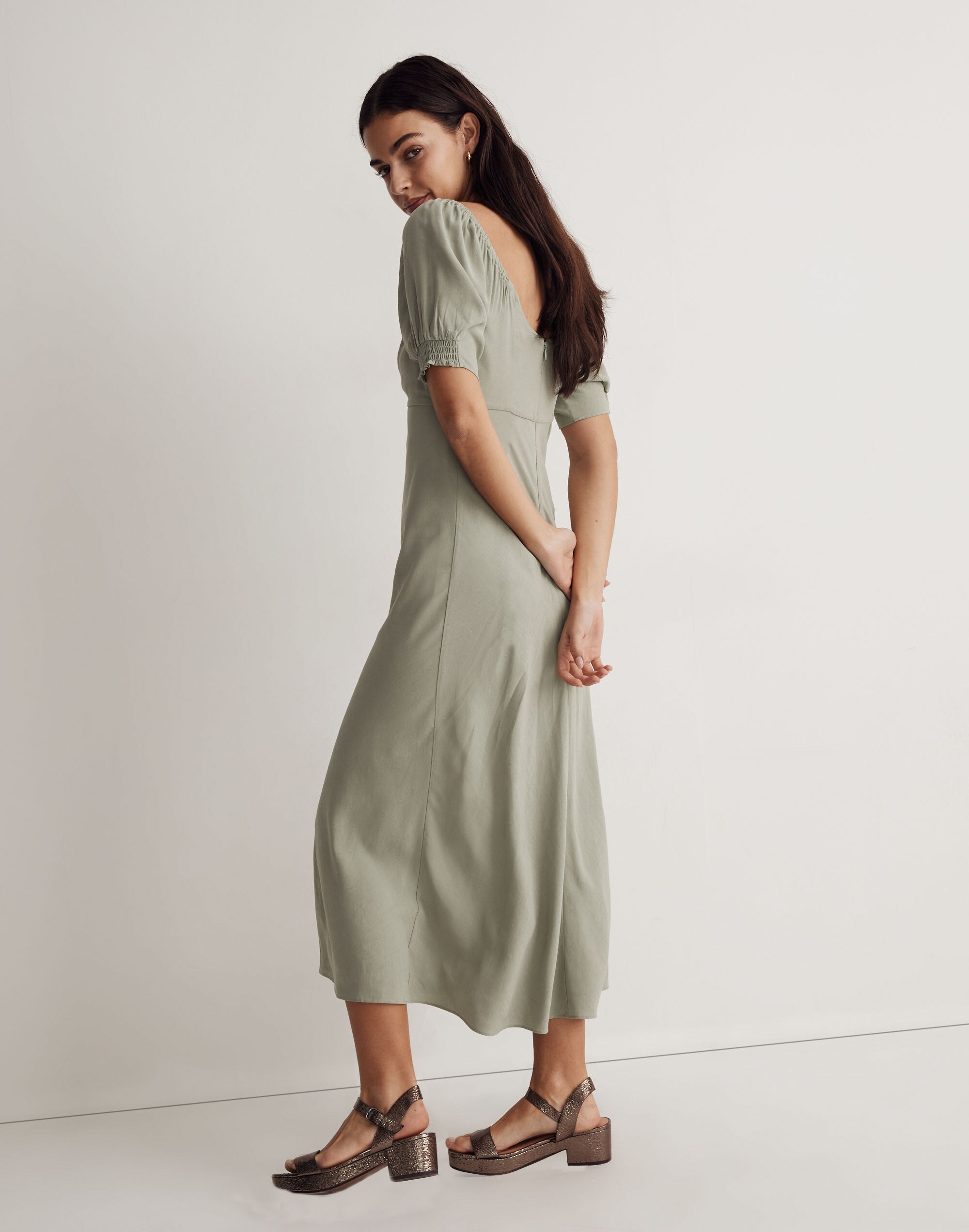 Sweetheart Puff-Sleeve Midi Dress