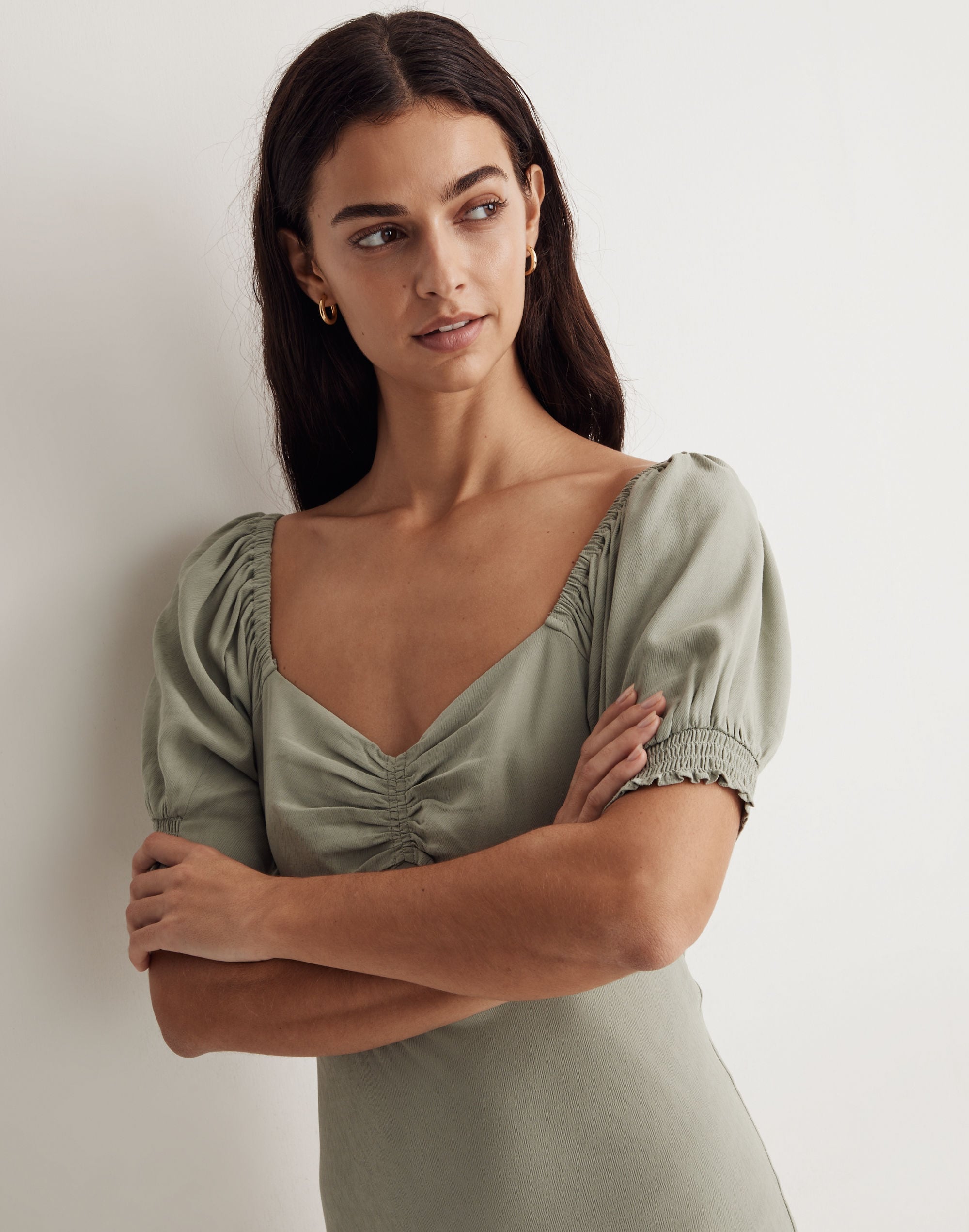 Sweetheart Puff-Sleeve Midi Dress