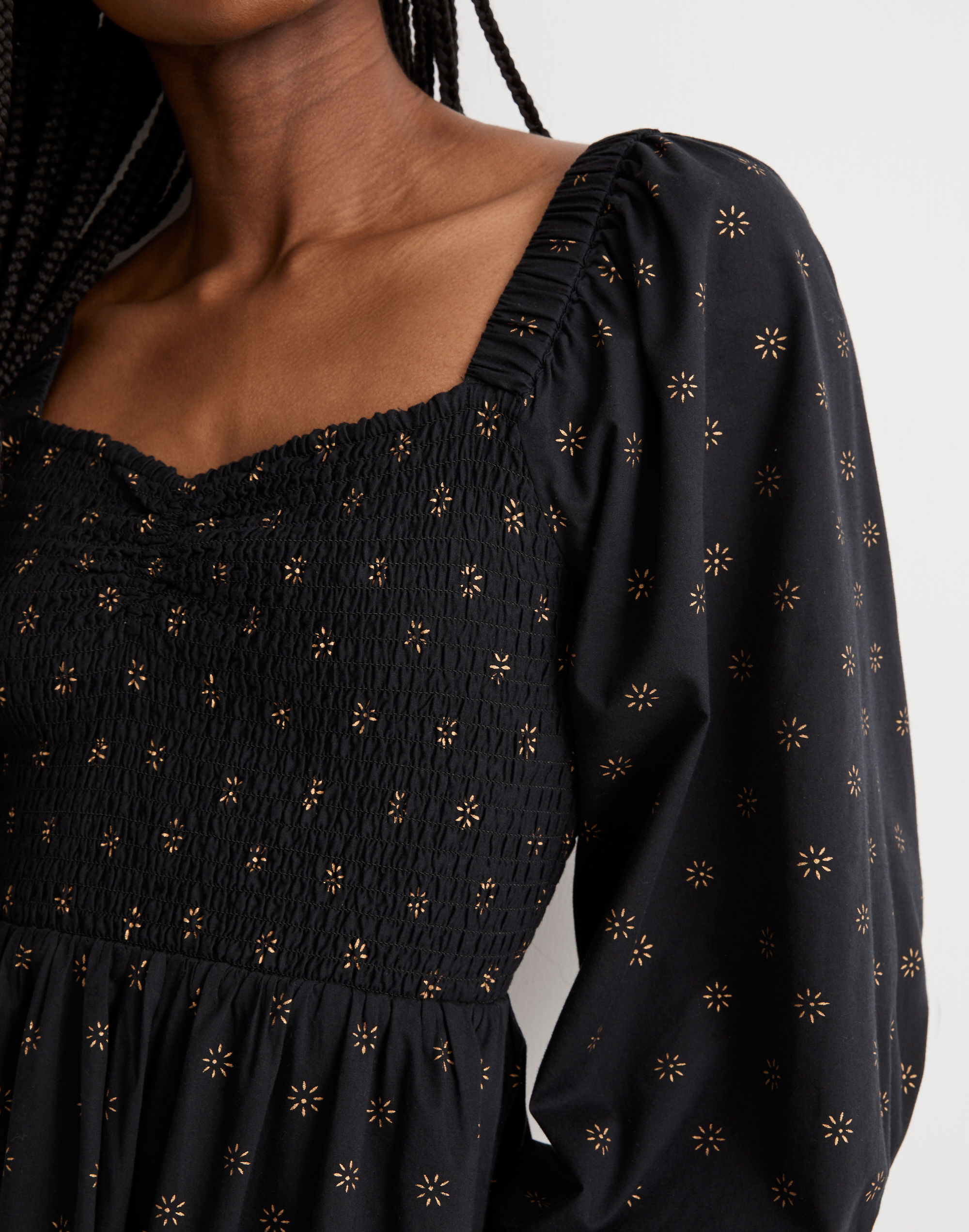 Lucie Sweetheart Midi Dress in Dot Daisies