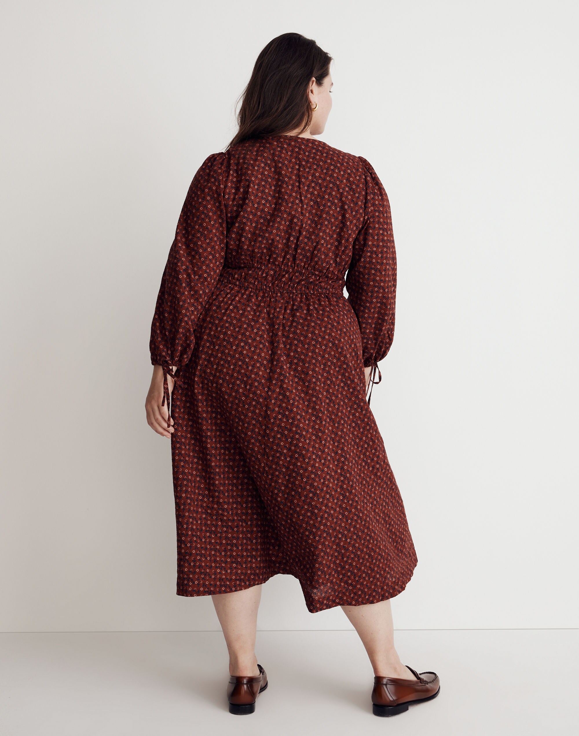 Plus Sophia Tie-Front Midi Dress in Teaberry Floral