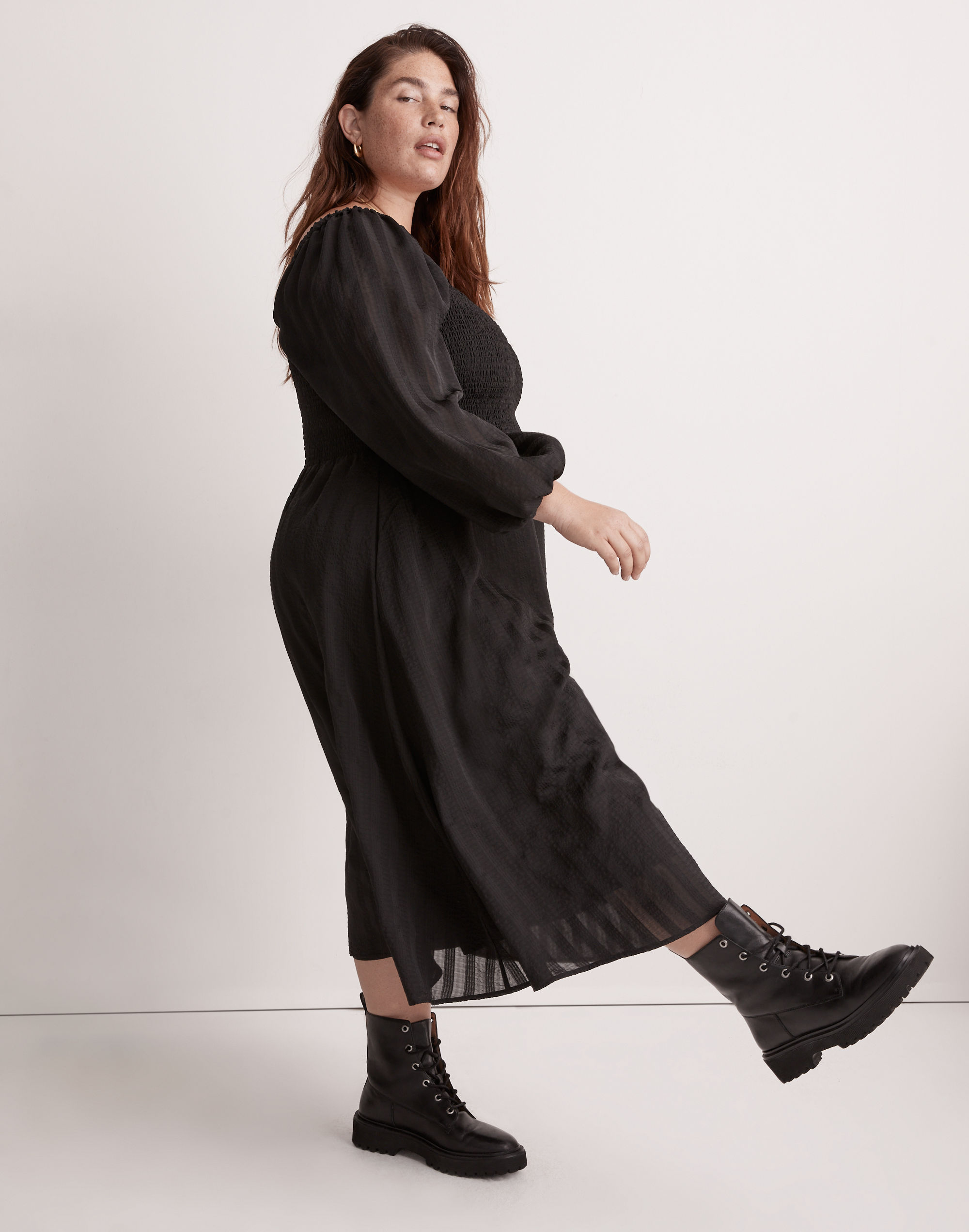 Plus Lucie Sweetheart Midi Dress