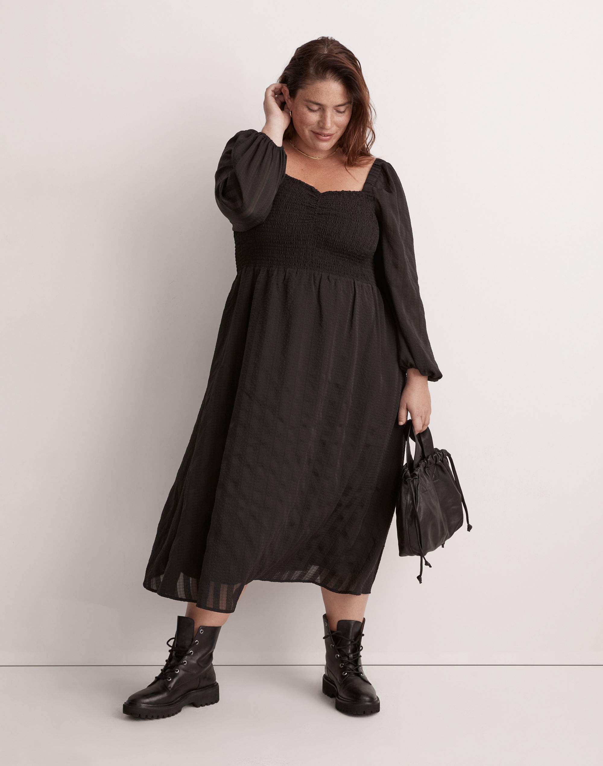 plus lucie sweetheart midi dress