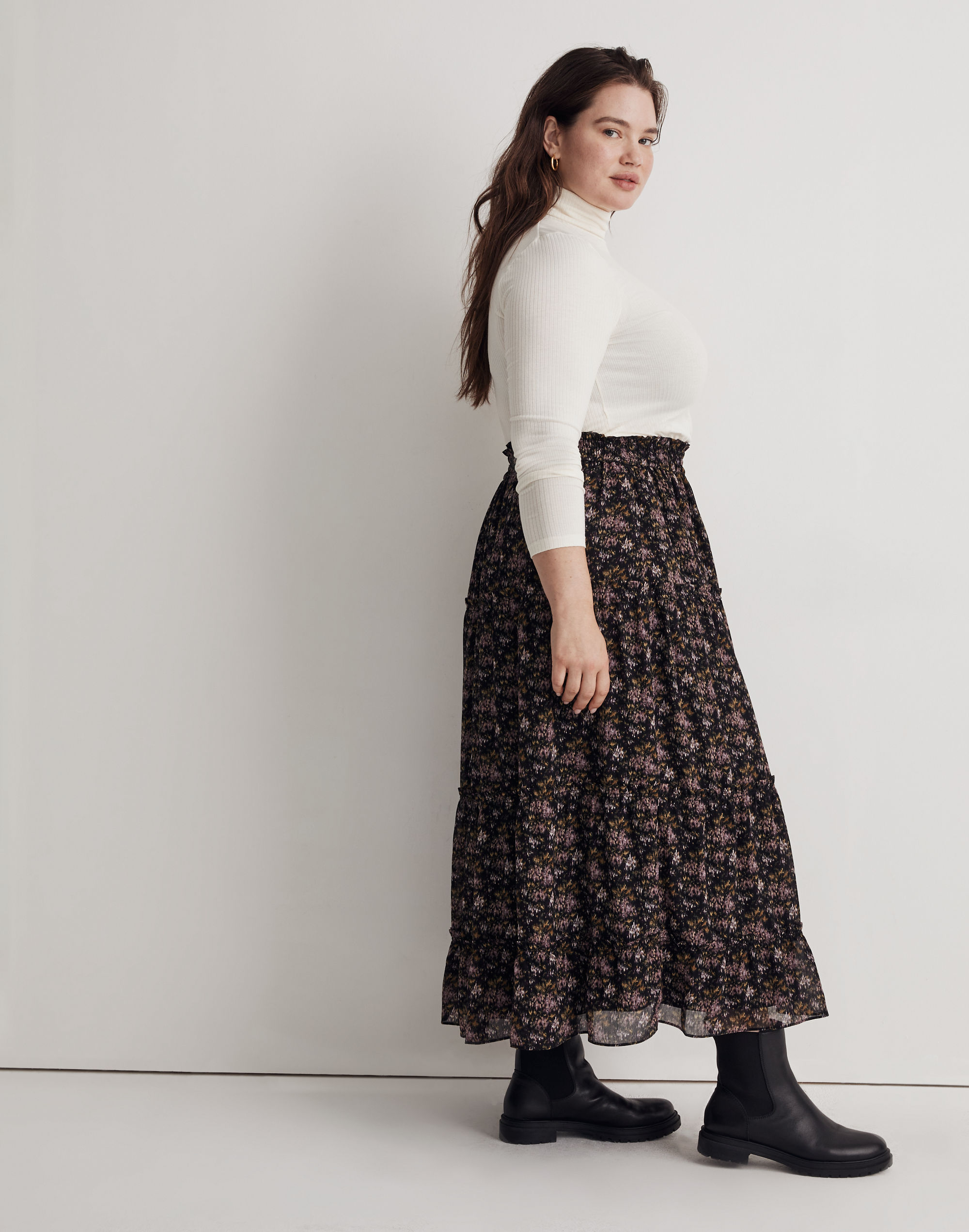 Plus Crinkle Georgette Tiered Maxi Skirt in Blurred Blooms